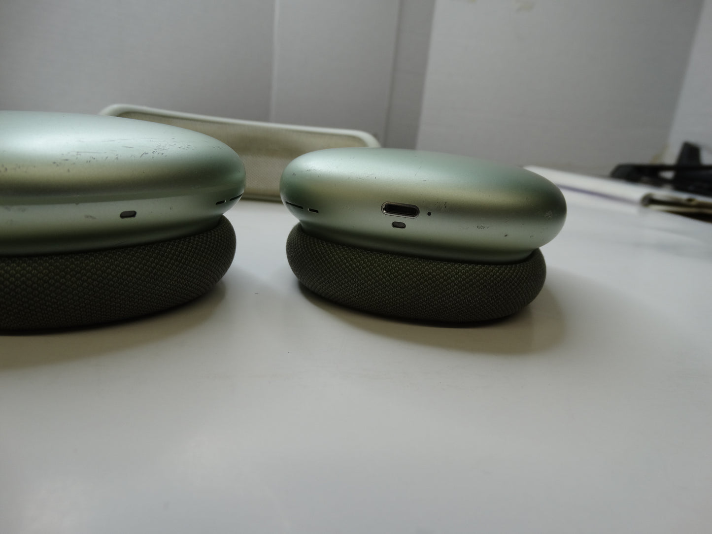 Apple AirPods Max – Green (Model MGYN3AM/A) Wireless Over-Ear Headphones