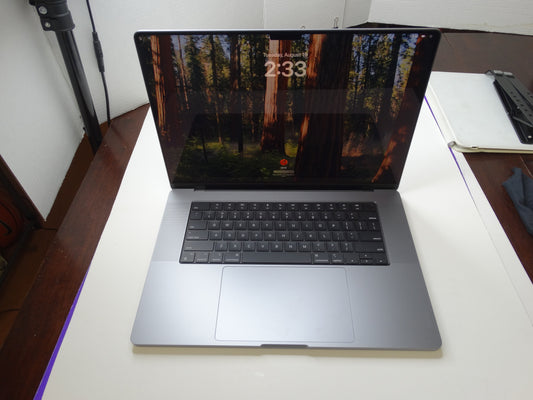 Apple MacBook Pro 16" A2780 – M2 Pro, 16GB RAM, 512GB SSD, 12-Core CPU, 19-Core GPU