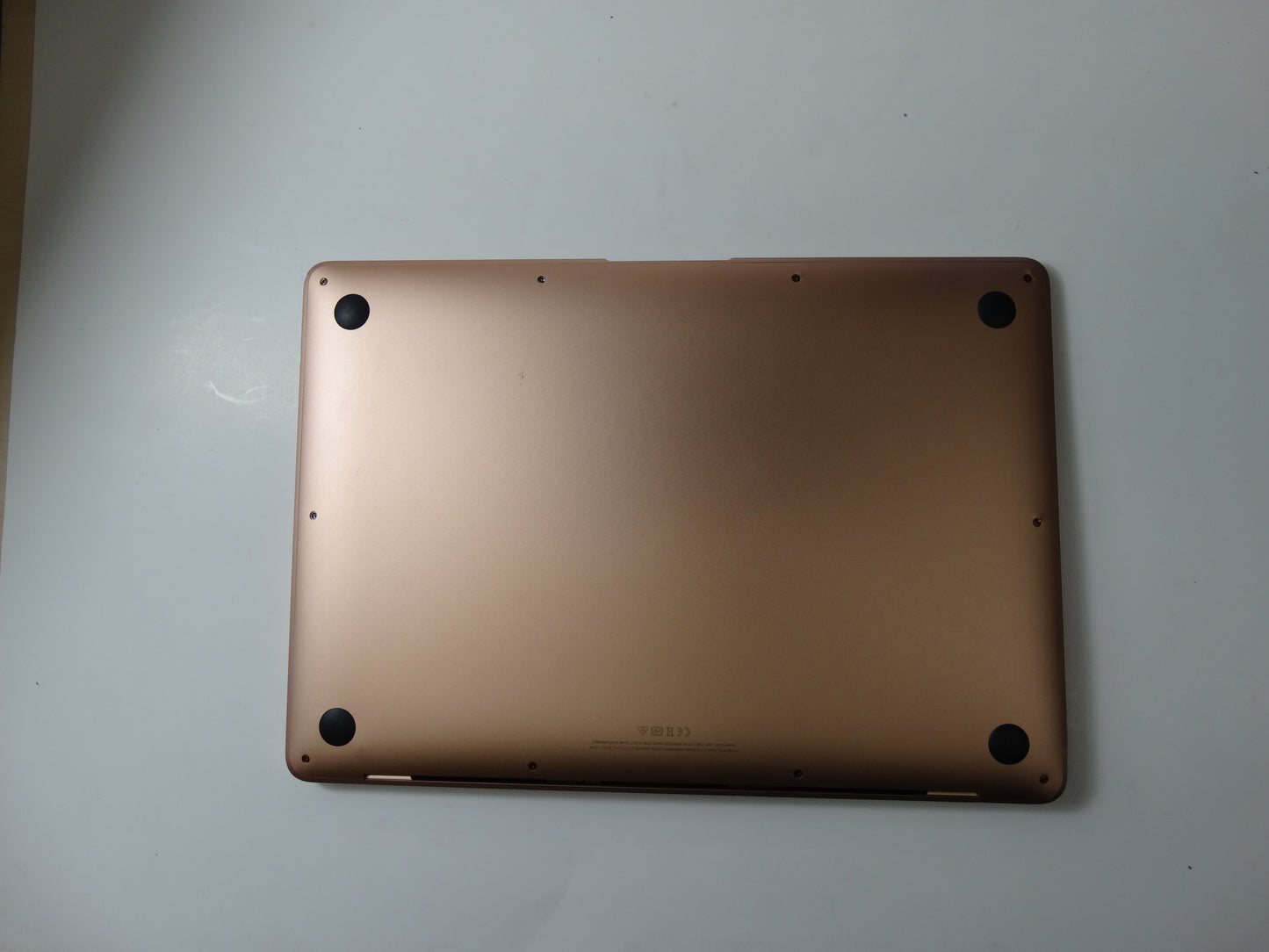 Apple MacBook Air A2337 – 13.3" Retina, M1 Chip, Rose Pink
