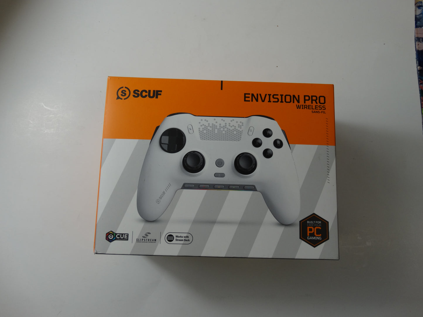 SCUF Envision Pro Wireless Gaming Controller for PC – White/Black