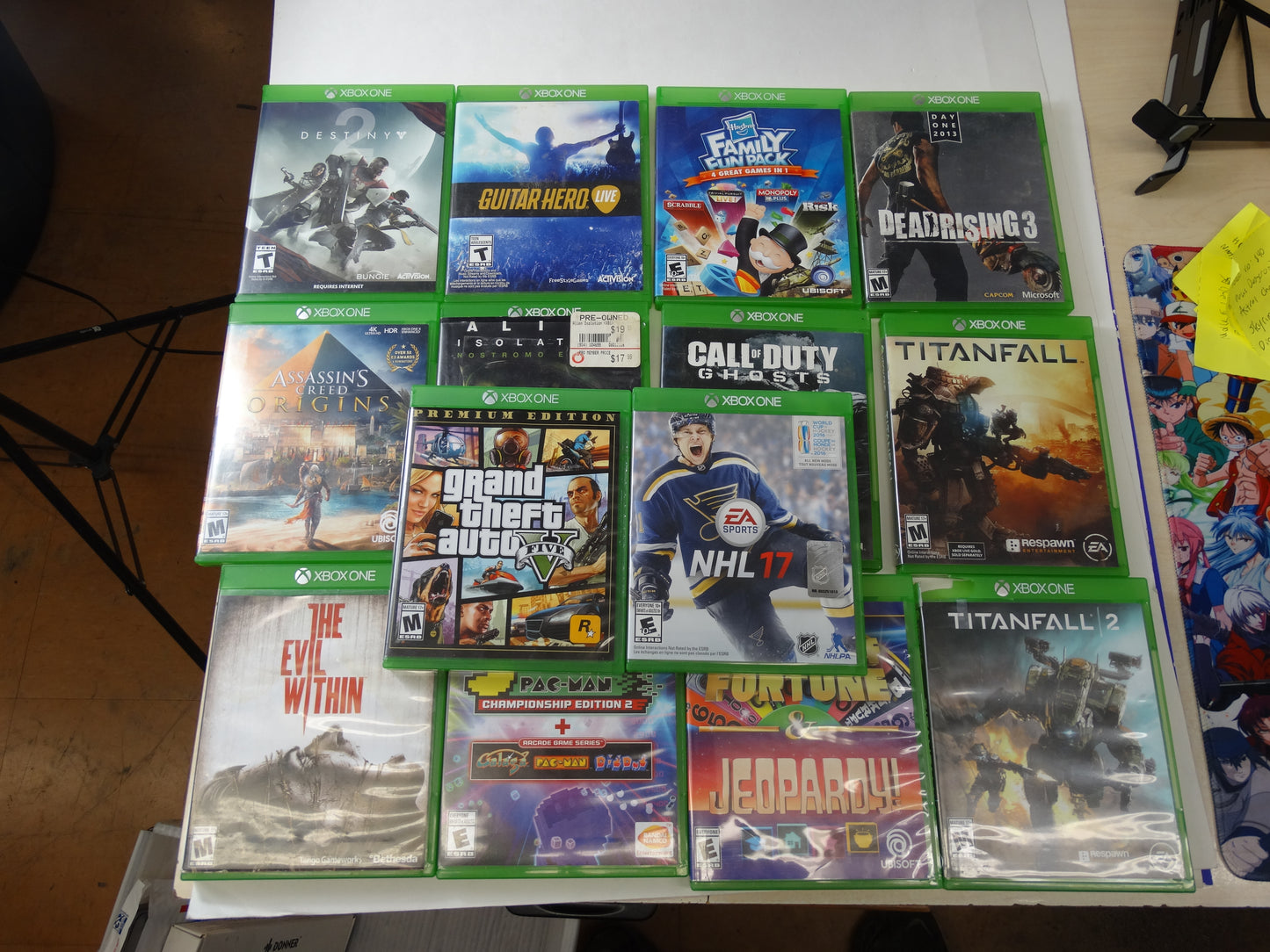 Xbox One S Console Bundle 500 gb – 14 Games + 2 Wireless Controllers + Turtle Beach Headset