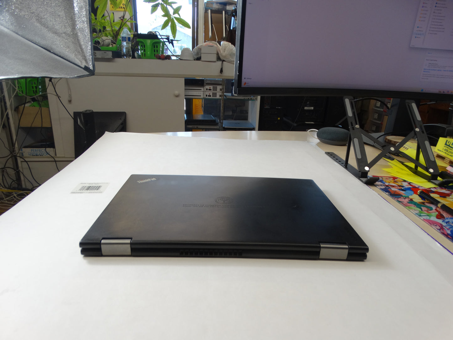 Lenovo Yoga 260 2-in-1 Laptop – Intel i3-6100U, 4GB RAM, 120GB SSD, Windows 10 Education