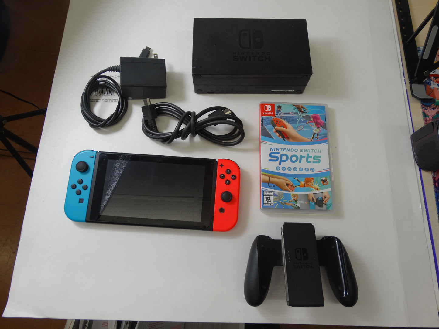 Nintendo Switch HAC-001 Console with Mario Kart 8 Deluxe – Neon Joy-Con Bundle