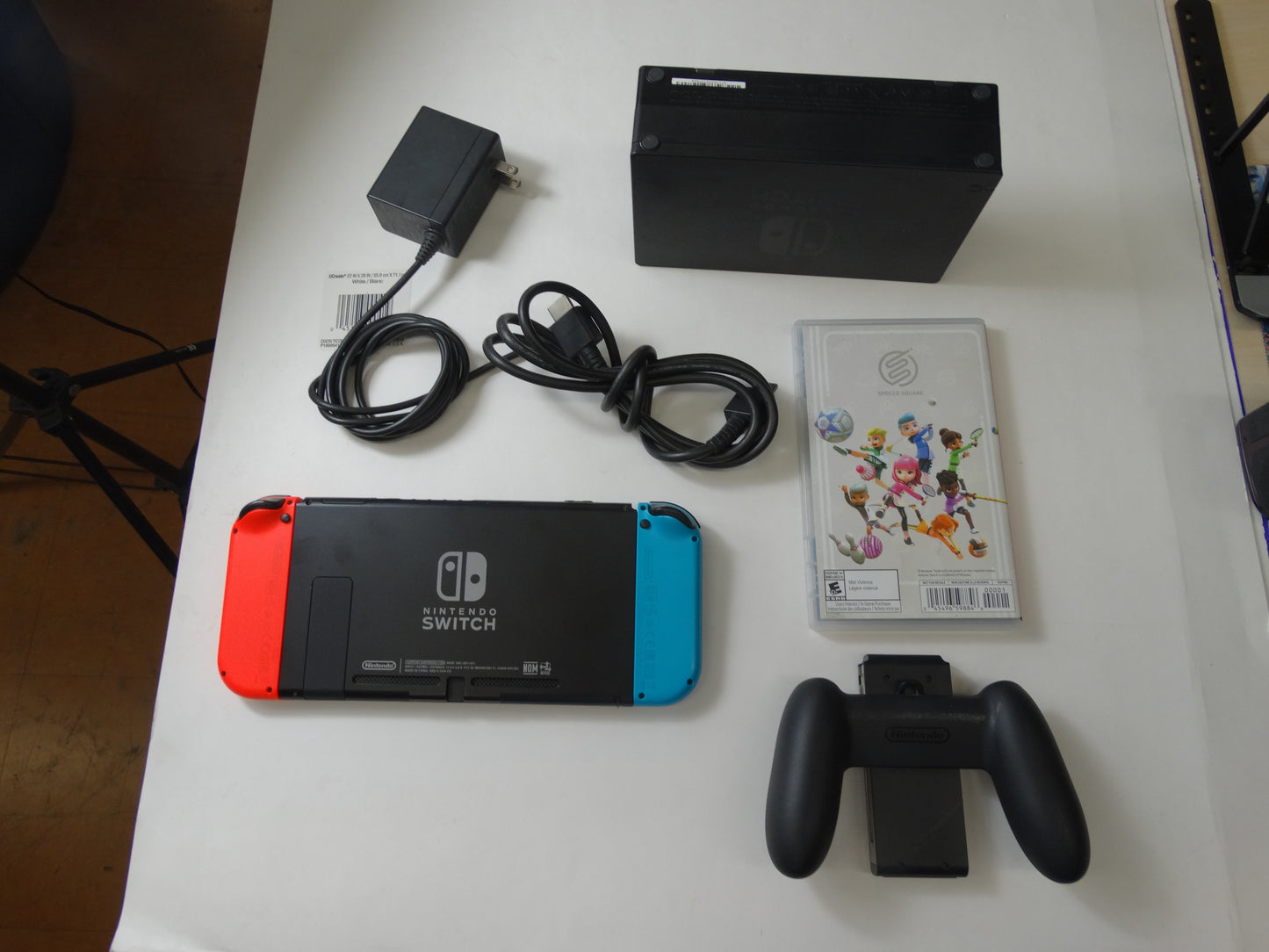 Nintendo Switch HAC-001 Console with Mario Kart 8 Deluxe – Neon Joy-Con Bundle