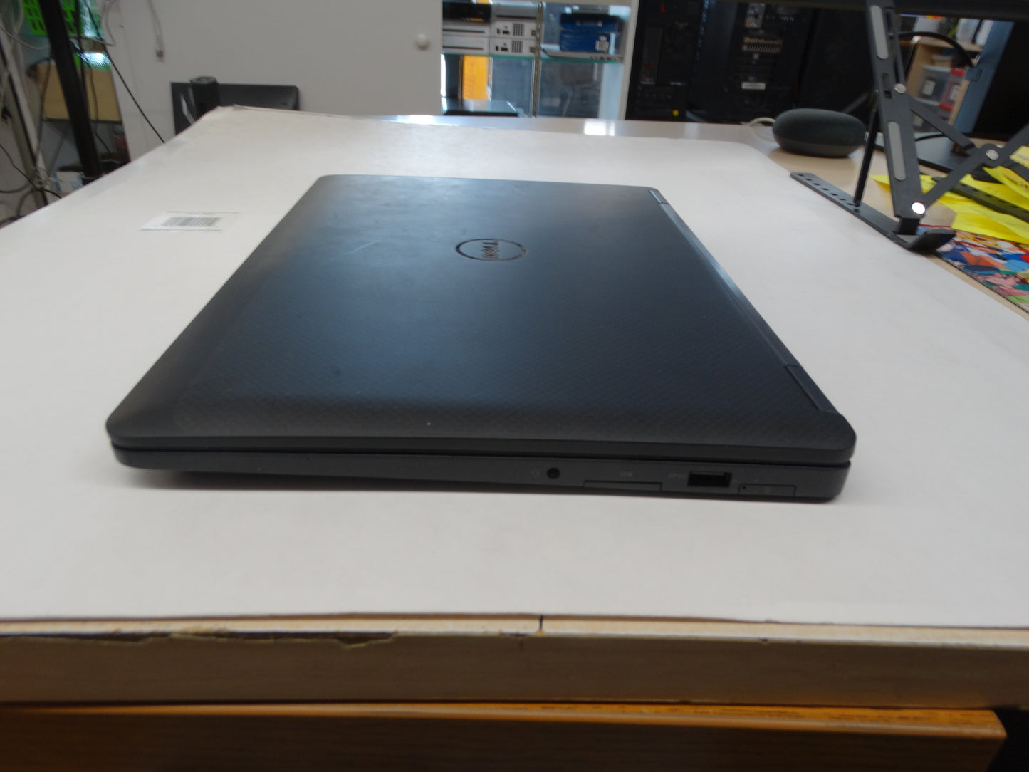 Dell Latitude E7470 14” Laptop – Intel i7-6600U, 16GB RAM, 512GB SSD, Win 10 Pro, QHD 2560x1440