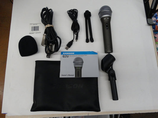 Samson Q2U Recording & Podcasting Pack – USB/XLR Dynamic Microphone with Accessories