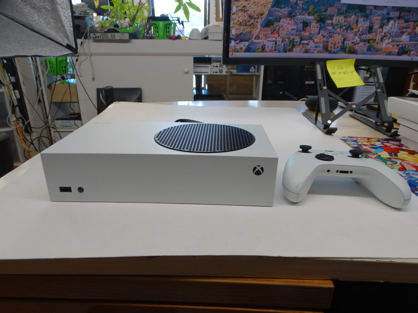 Microsoft Xbox Series S 512GB Digital Console – White | Next-Gen Gaming