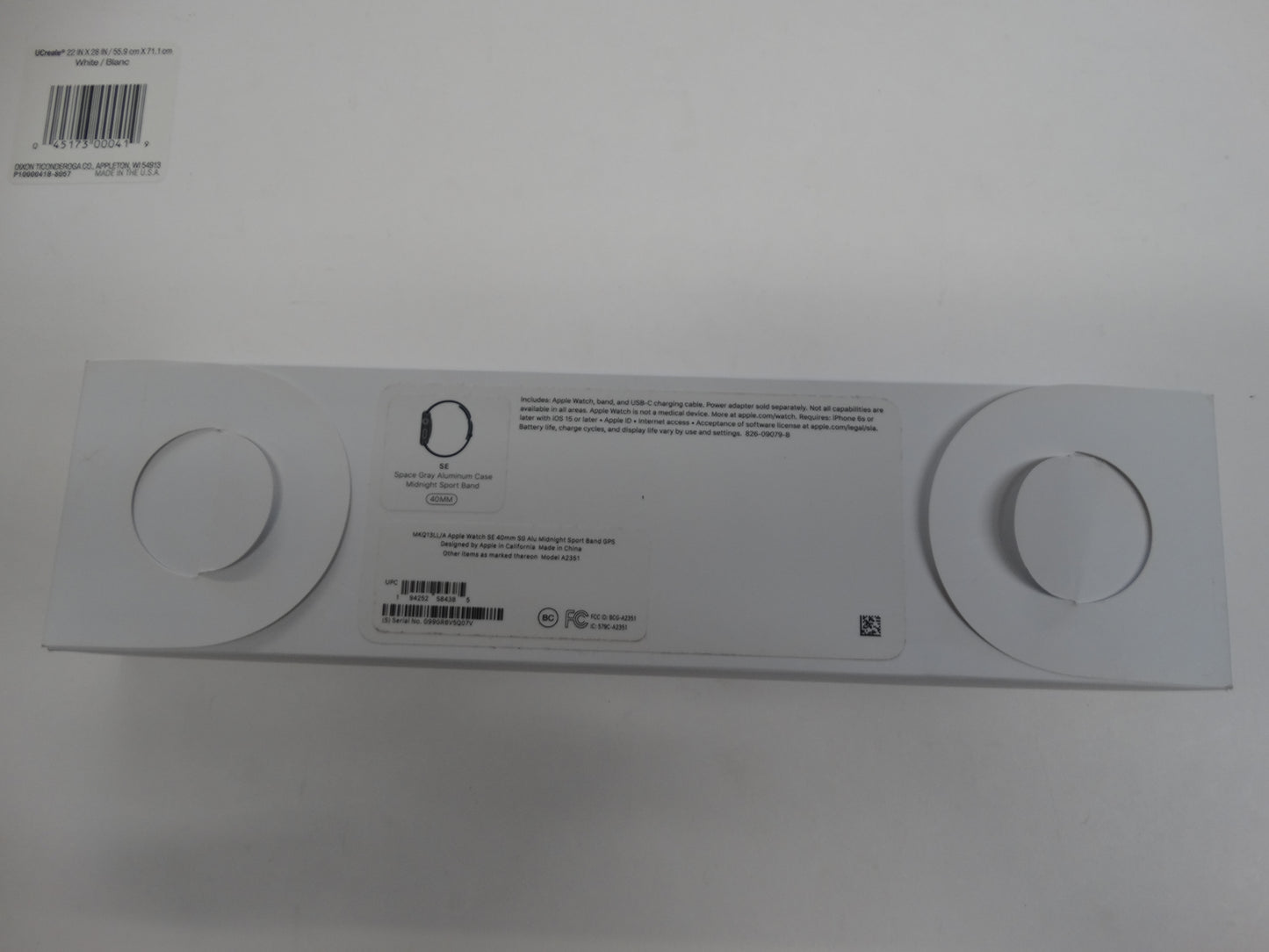 Apple Watch SE (2nd Gen) 40mm Midnight Aluminum Case with Sport Band