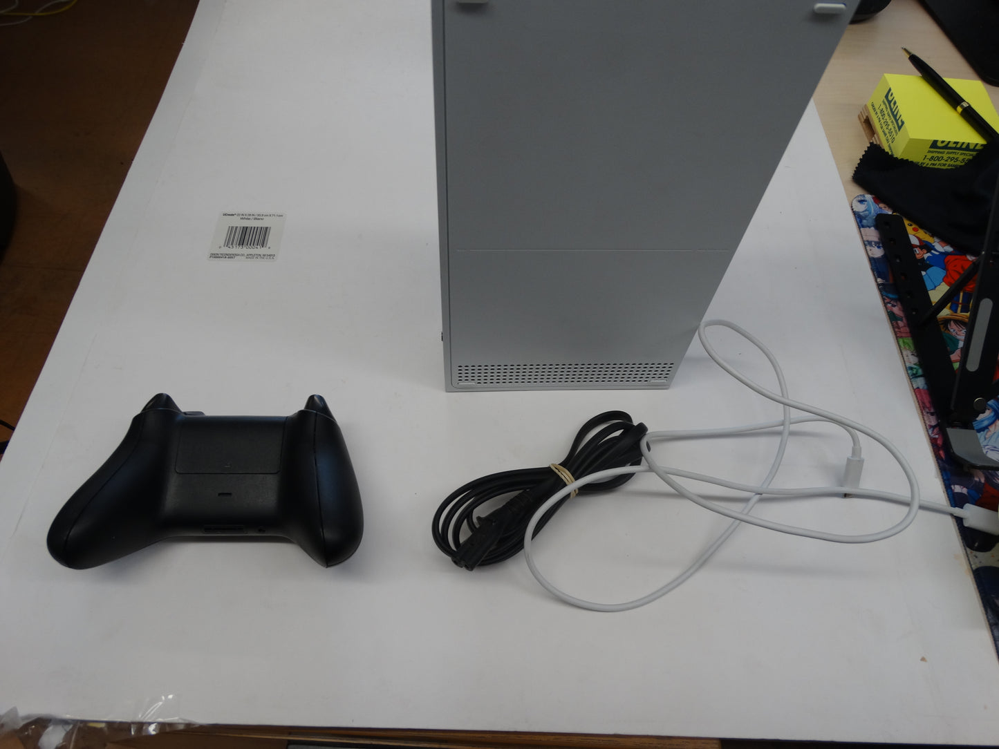 Xbox Series S Digital Edition – 512GB SSD Console + Controller