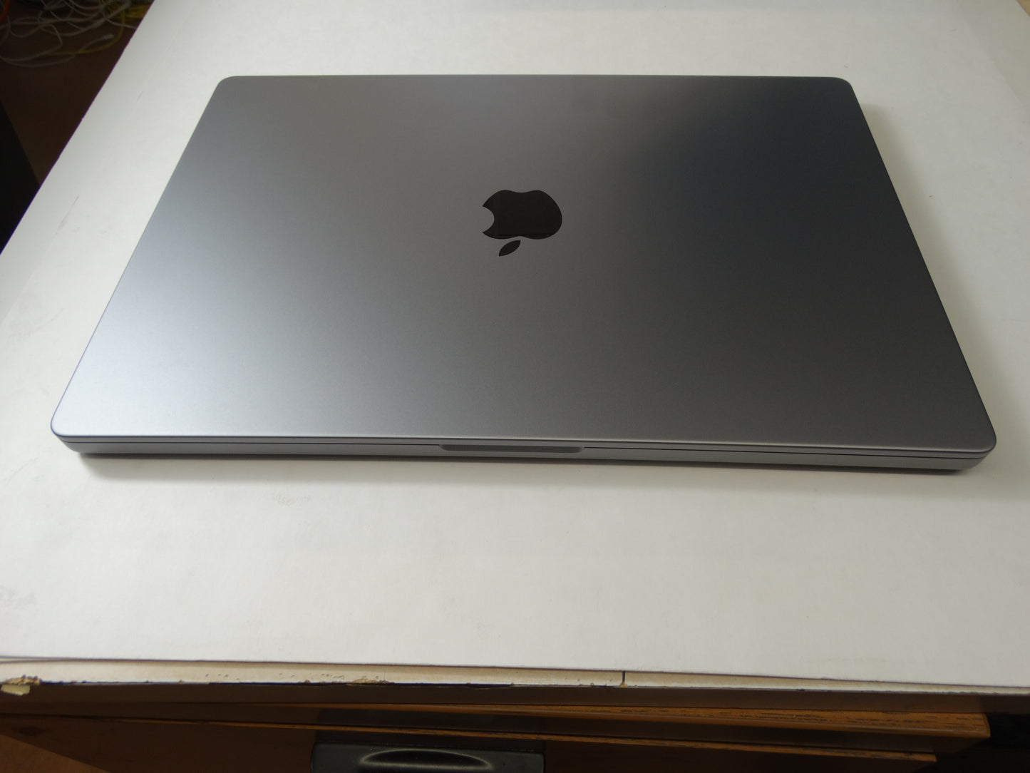 Apple MacBook Pro 16" (Model A2780) – M2 Pro, 16GB RAM, 512GB SSD, Sequoia 15.5, Battery 100%