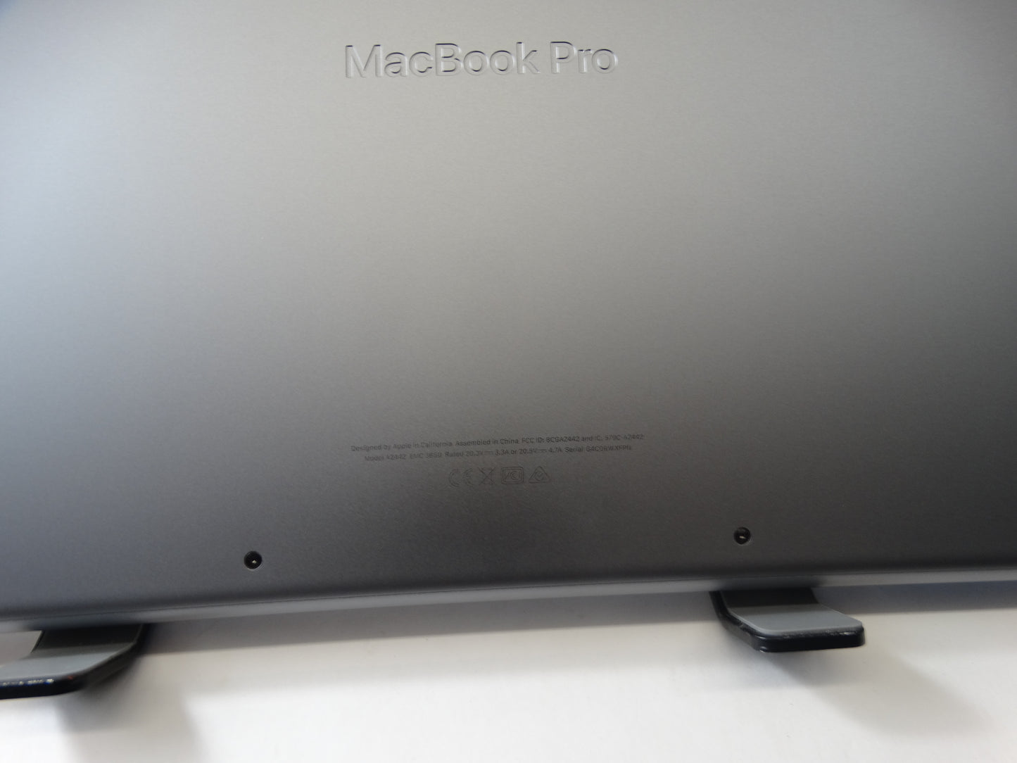 MacBook Pro A2442 – 14-inch Retina Display, M1 Pro 10-Core CPU, 16-Core GPU, 16GB/512GB, Battery Cycle 9