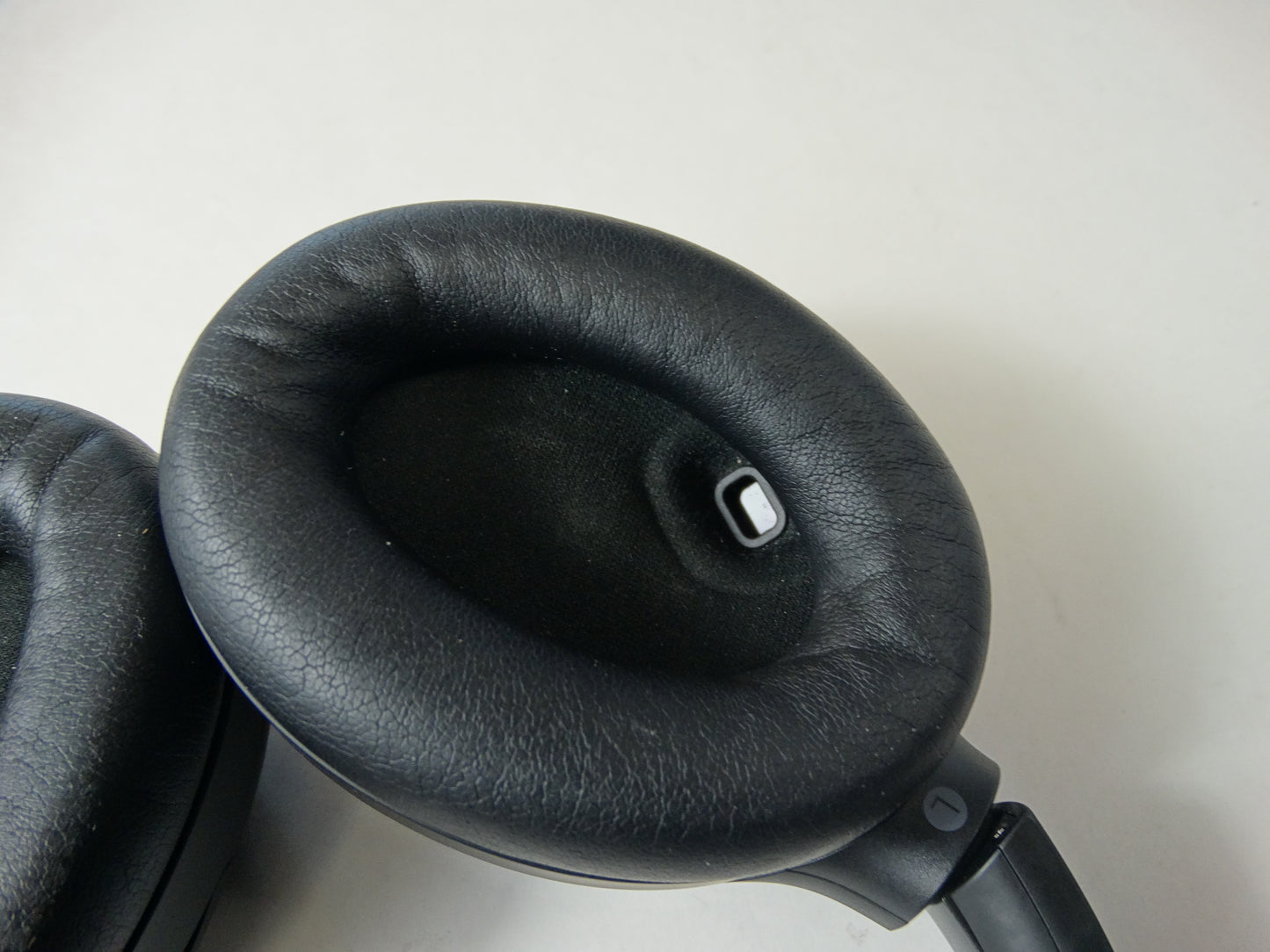 Sony WH-1000XM4 Wireless Noise-Cancelling Over-Ear Headphones – Premium Sound & Comfort