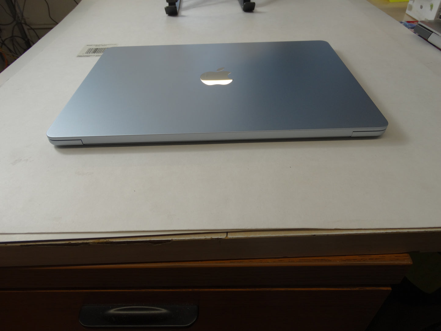 Apple MacBook Air A3240 – M4 Chip (10-Core CPU, 8-Core GPU), 16GB RAM, 256GB SSD, 13.6” Retina – macOS Sequoia