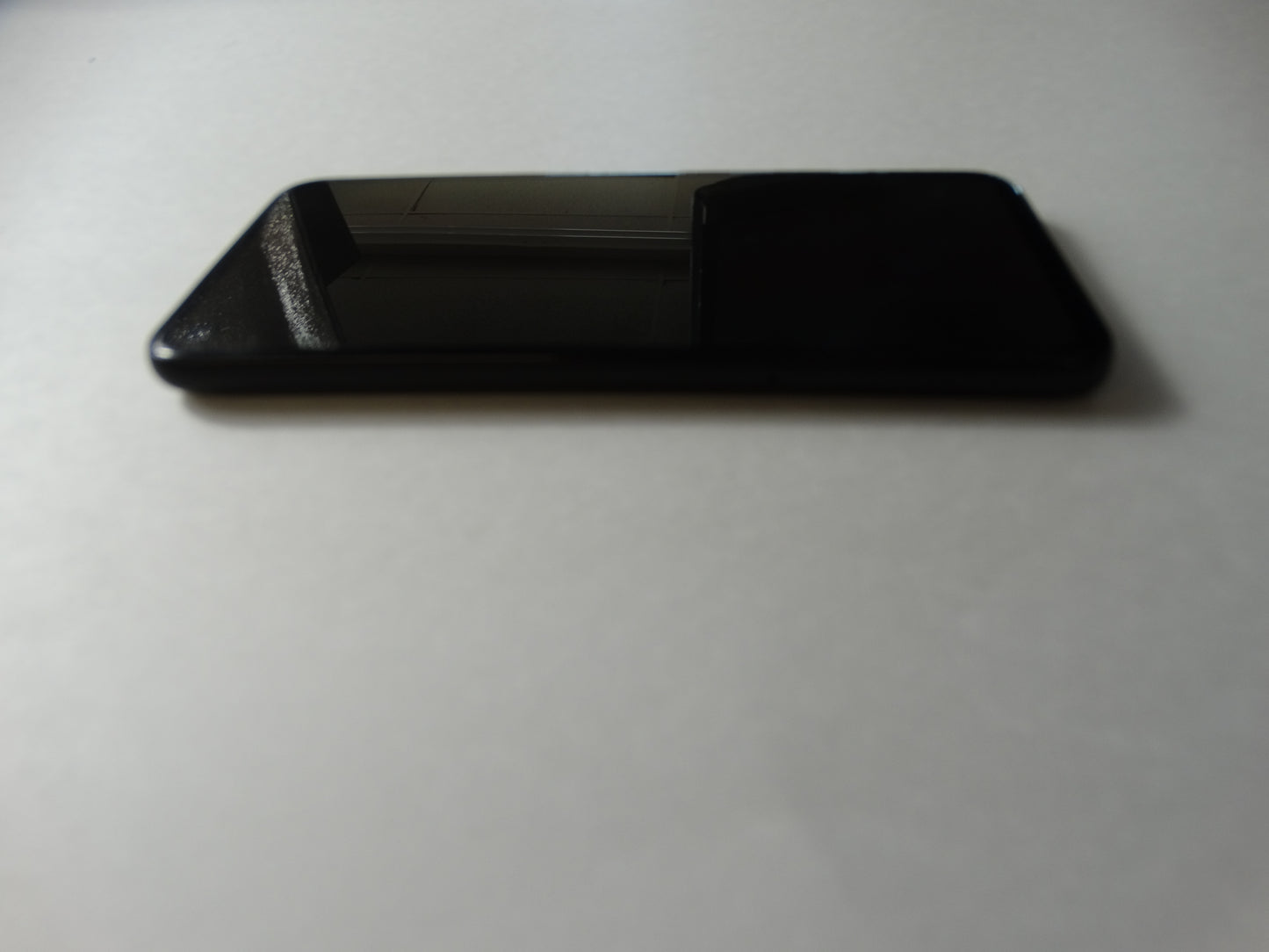 Google Pixel 4a – Compact Smartphone with Brilliant Camera and Pure Android Experience