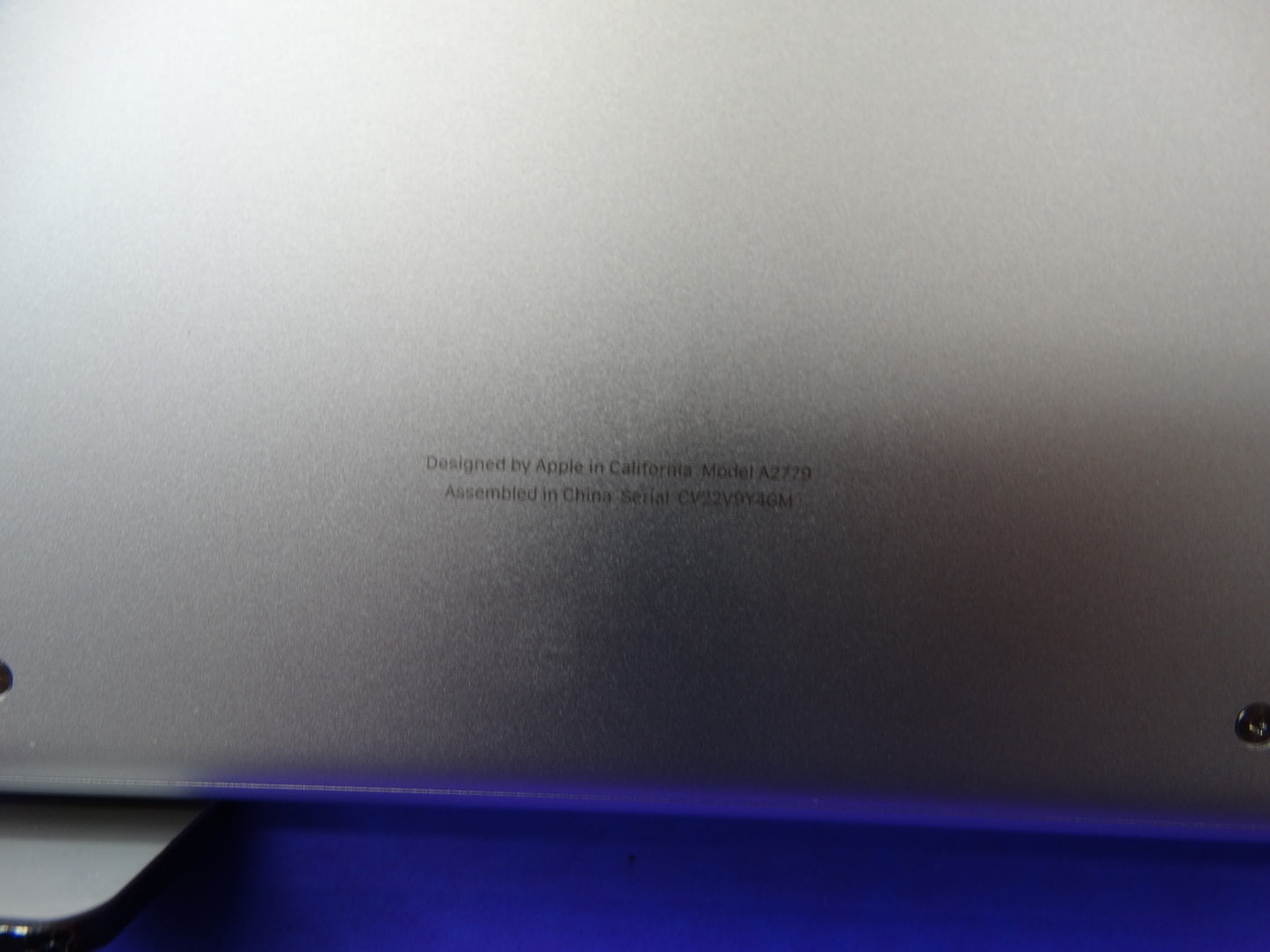 Apple MacBook Pro M2 (A2779) – 16GB RAM, 512GB SSD, 10-Core CPU, 16-Core GPU, macOS 15.6.1