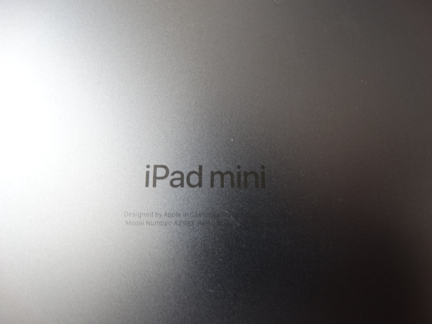iPad Mini A2993 8.3-inch Display – Portable Apple Tablet with iOS