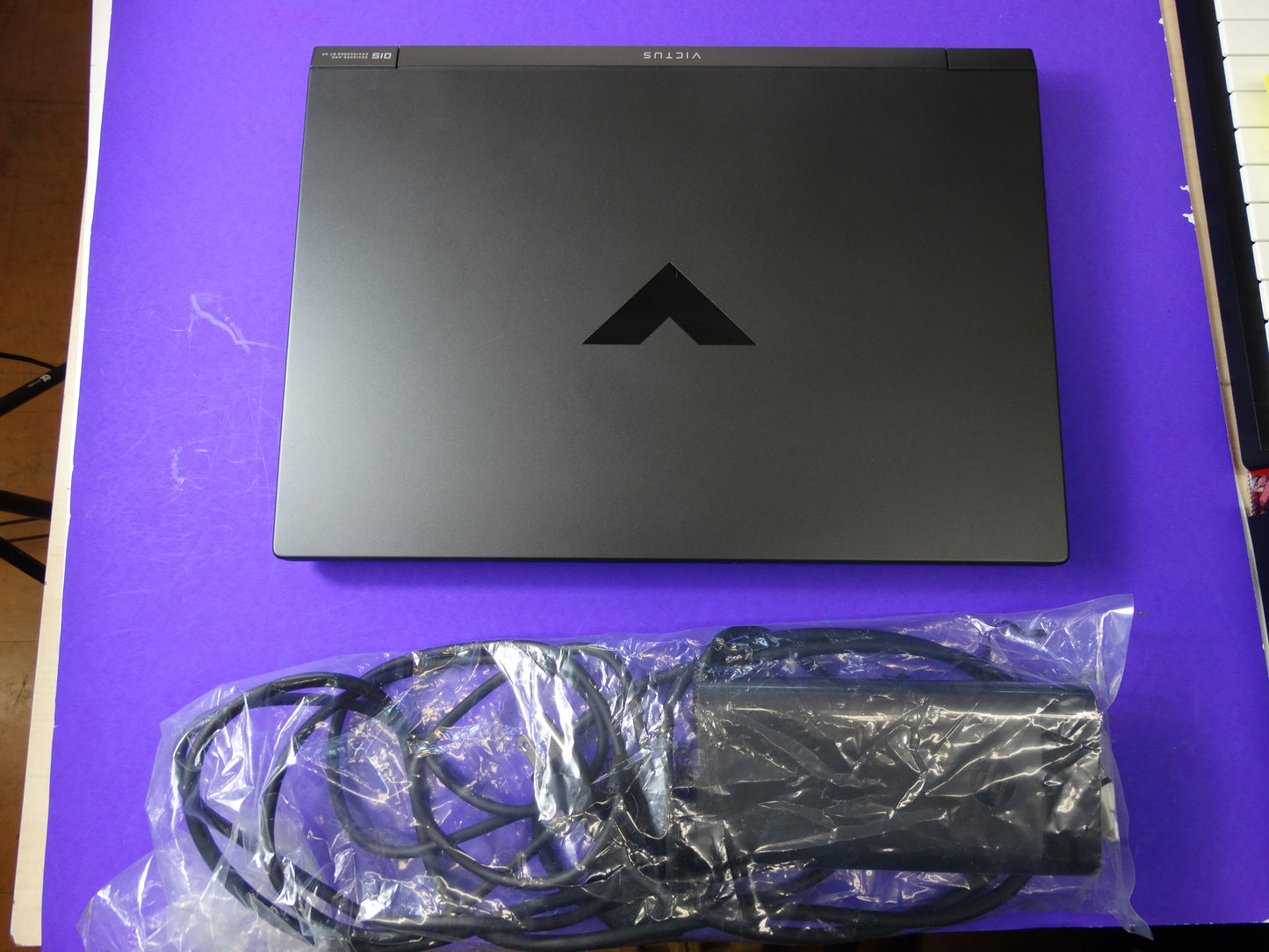 HP Victus 15-fb3001nr Gaming Laptop – AMD Ryzen AI 7, RTX 5060, 16GB DDR5, 1TB SSD