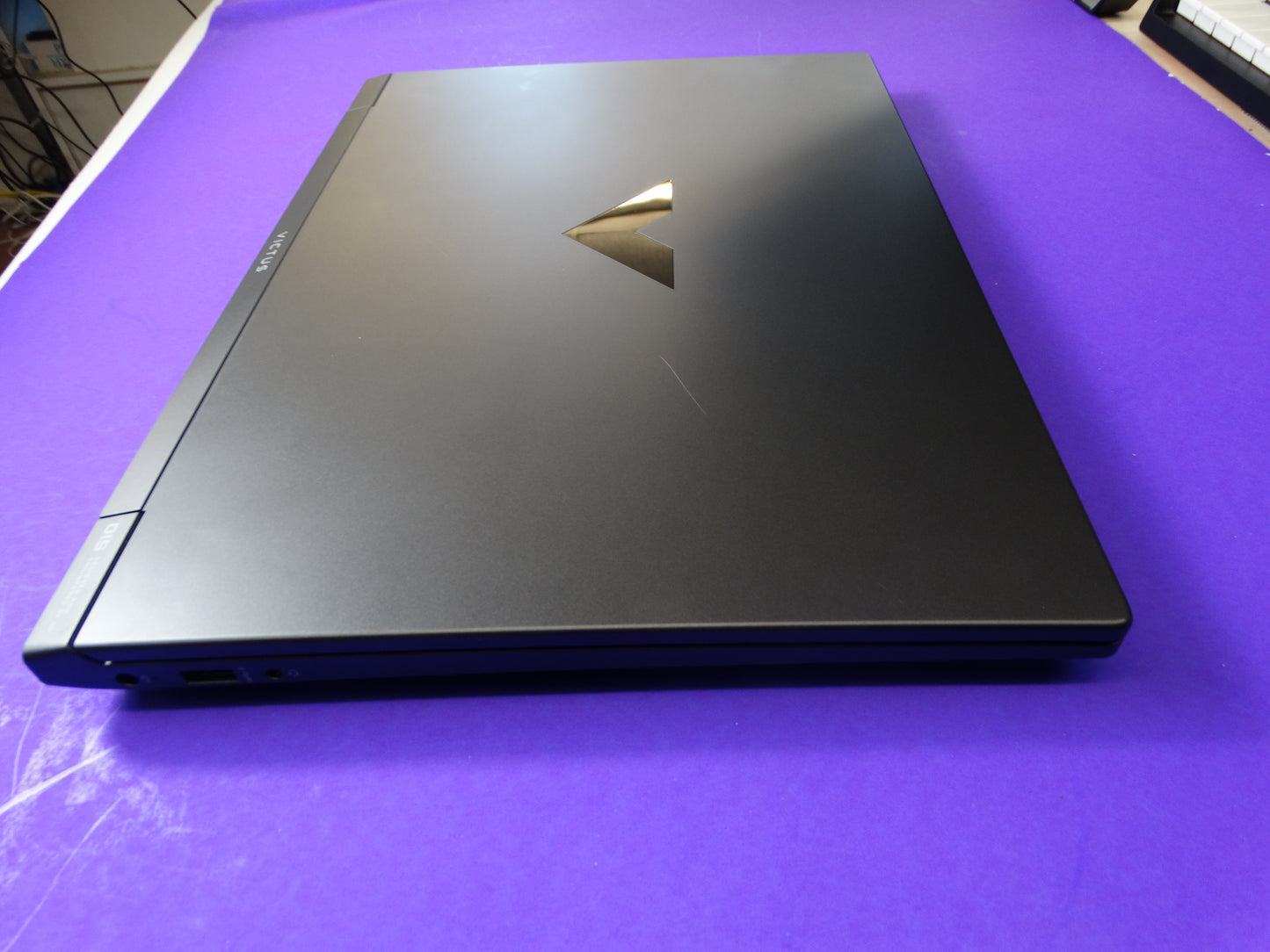 HP Victus 15-fb3001nr Gaming Laptop – AMD Ryzen AI 7, RTX 5060, 16GB DDR5, 1TB SSD