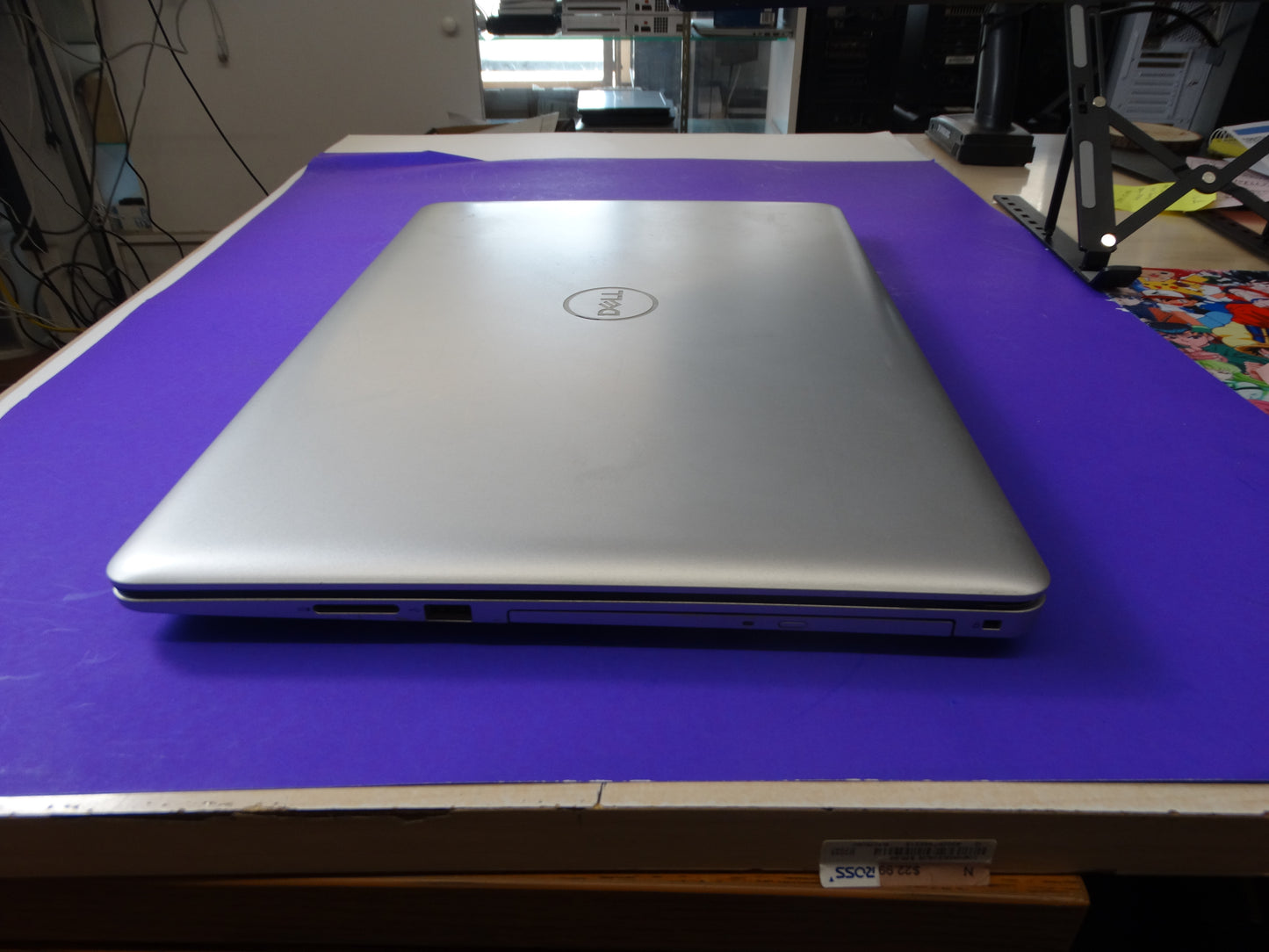 Dell Inspiron 5770 – 17.3” FHD | Intel Core i7 | 16GB RAM | 2TB HDD | Windows 10 Pro