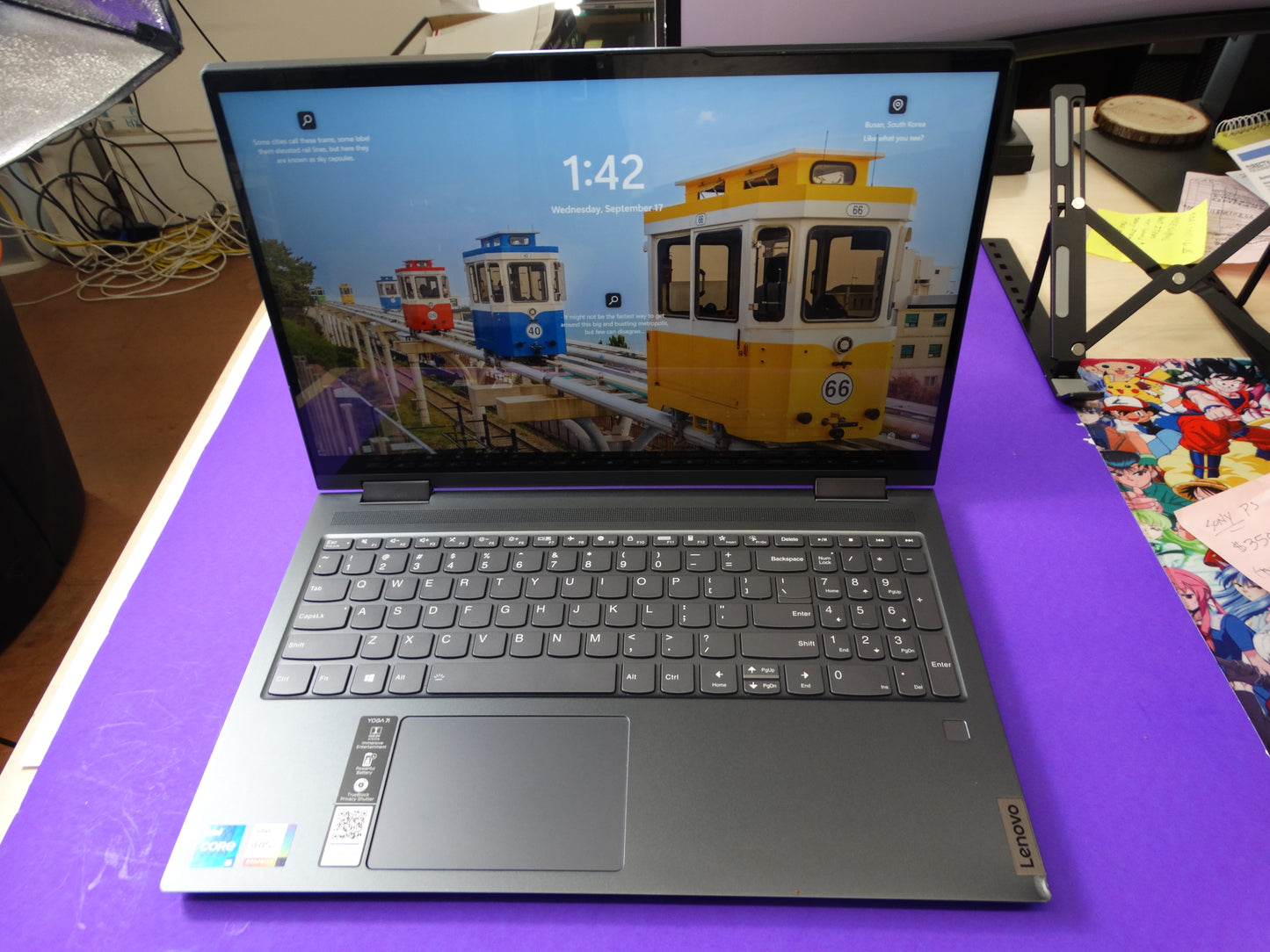 Lenovo Yoga 7i 2-in-1 Laptop – 11th Gen Intel Core i5-1135G7, 8GB RAM, 240GB SSD, Windows 11 Home