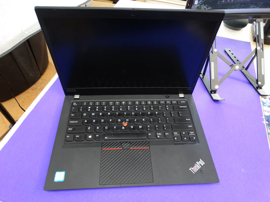 Lenovo ThinkPad T490 Laptop – Intel Core i5-8265U, 16GB RAM, 256GB SSD, 15.6” FHD