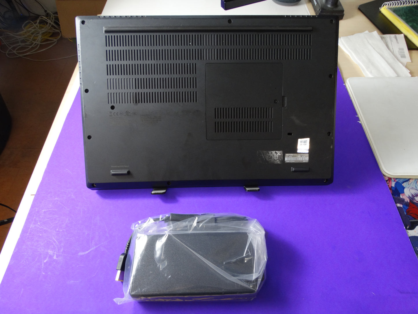 Lenovo ThinkPad P15 Gen 1 – Intel i9-10885H, 32GB RAM, 1TB SSD, RTX 4000 8GB, Windows 11 Pro