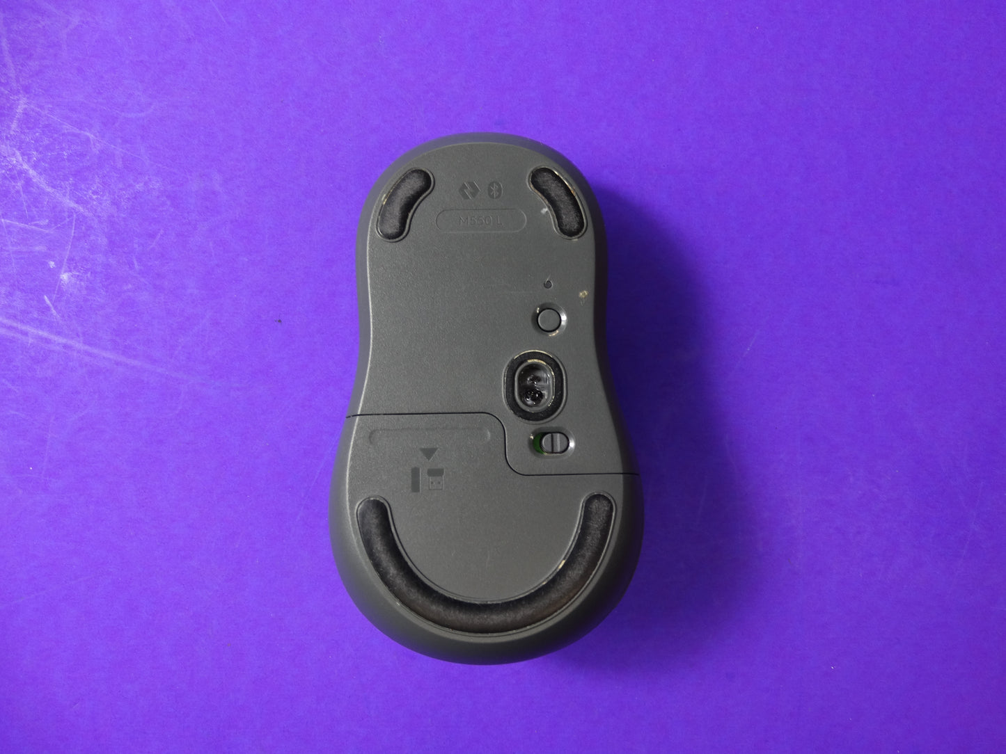 Logitech M590 Multi-Device Silent Wireless Mouse – Bluetooth & USB Receiver