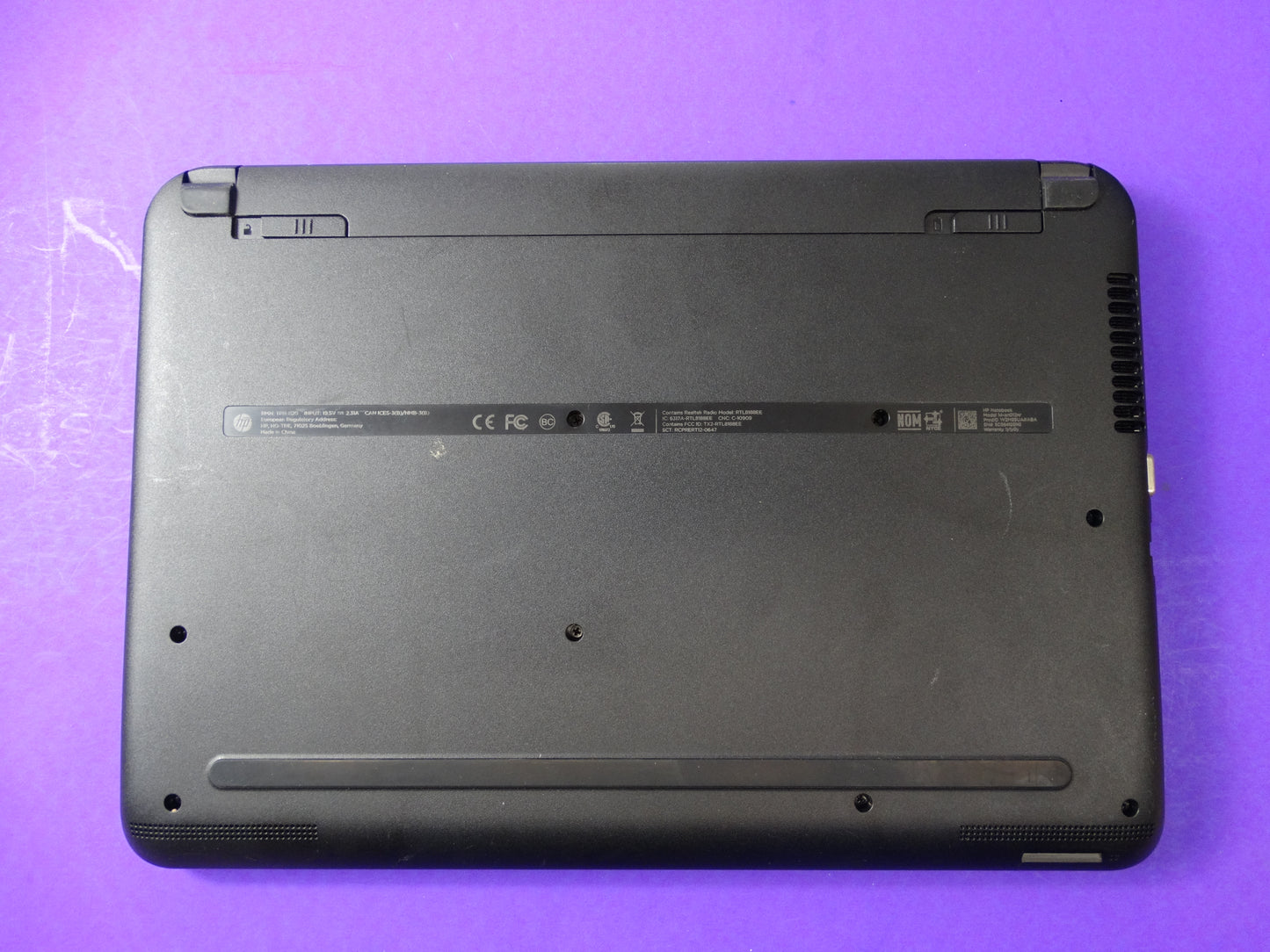 HP Laptop – AMD E2-7110 APU, 1.80GHz, 4GB RAM, 320GB Storage, Windows 10 Home