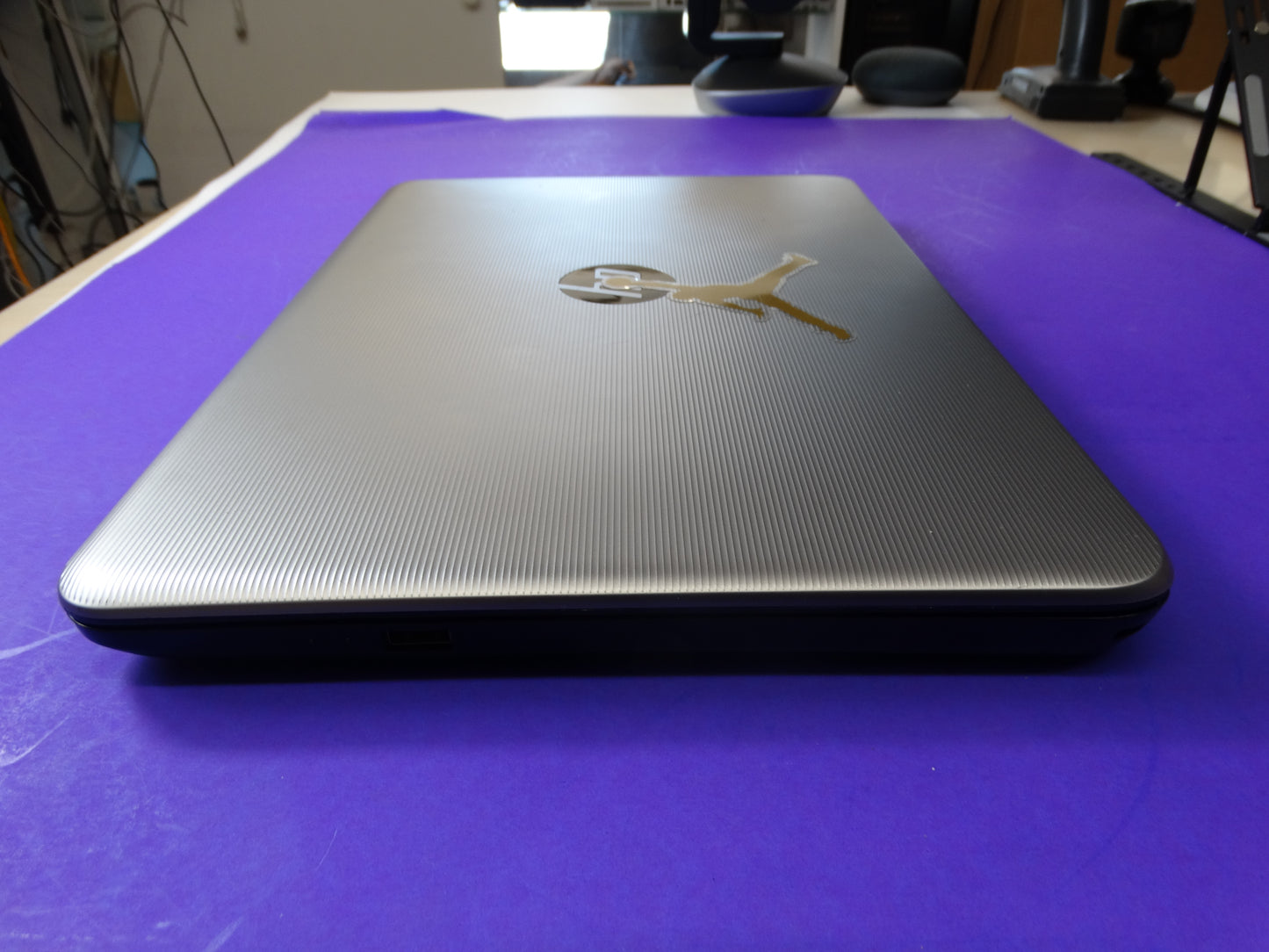 HP Laptop – AMD E2-7110 APU, 1.80GHz, 4GB RAM, 320GB Storage, Windows 10 Home