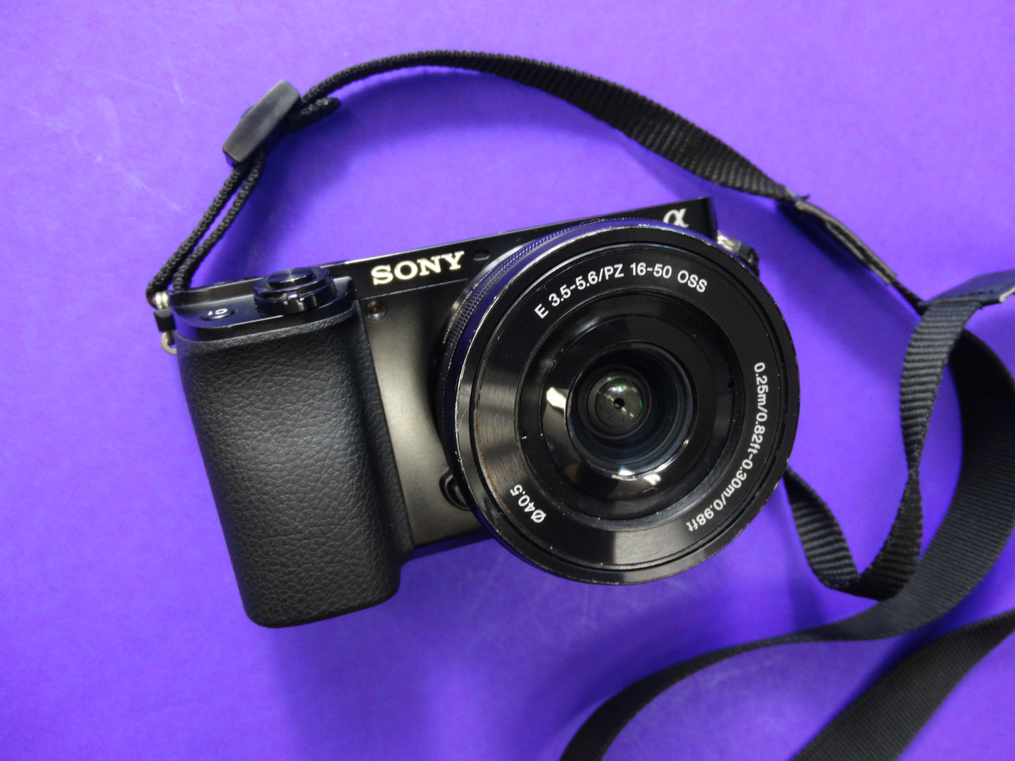 Sony Alpha a6400 Mirrorless Camera with 16-50mm OSS Lens – 24.2MP 4K Video