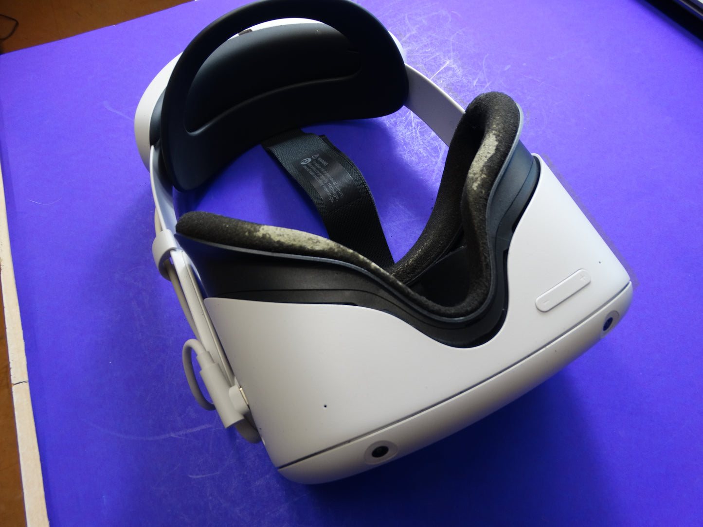 Meta Quest 2 VR Gaming Headset 128GB with Touch Controllers, Charger & Case
