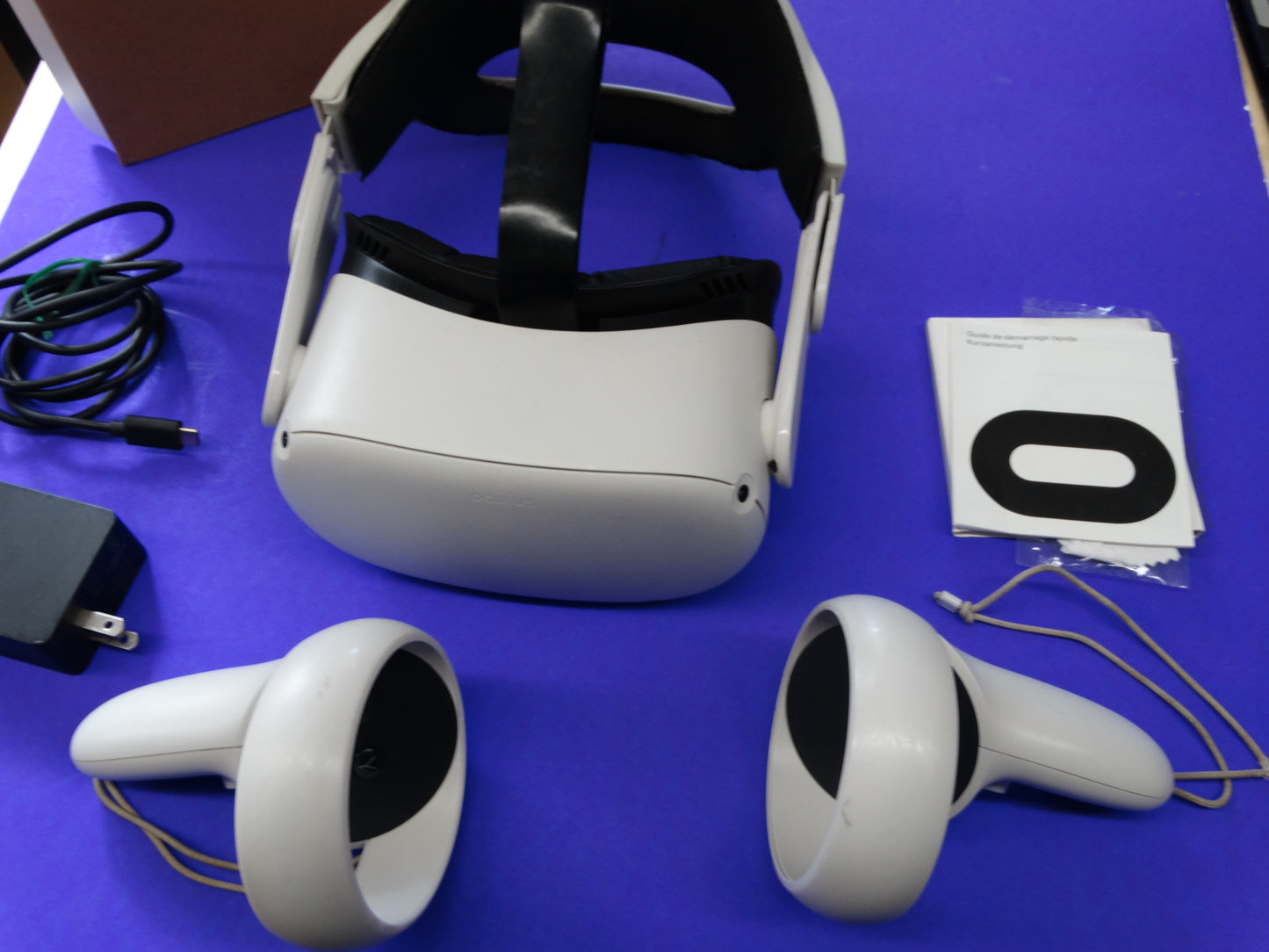 Oculus Quest 2 (Meta Quest 2) 256GB VR Headset with Extended Battery – All-in-One Virtual Reality