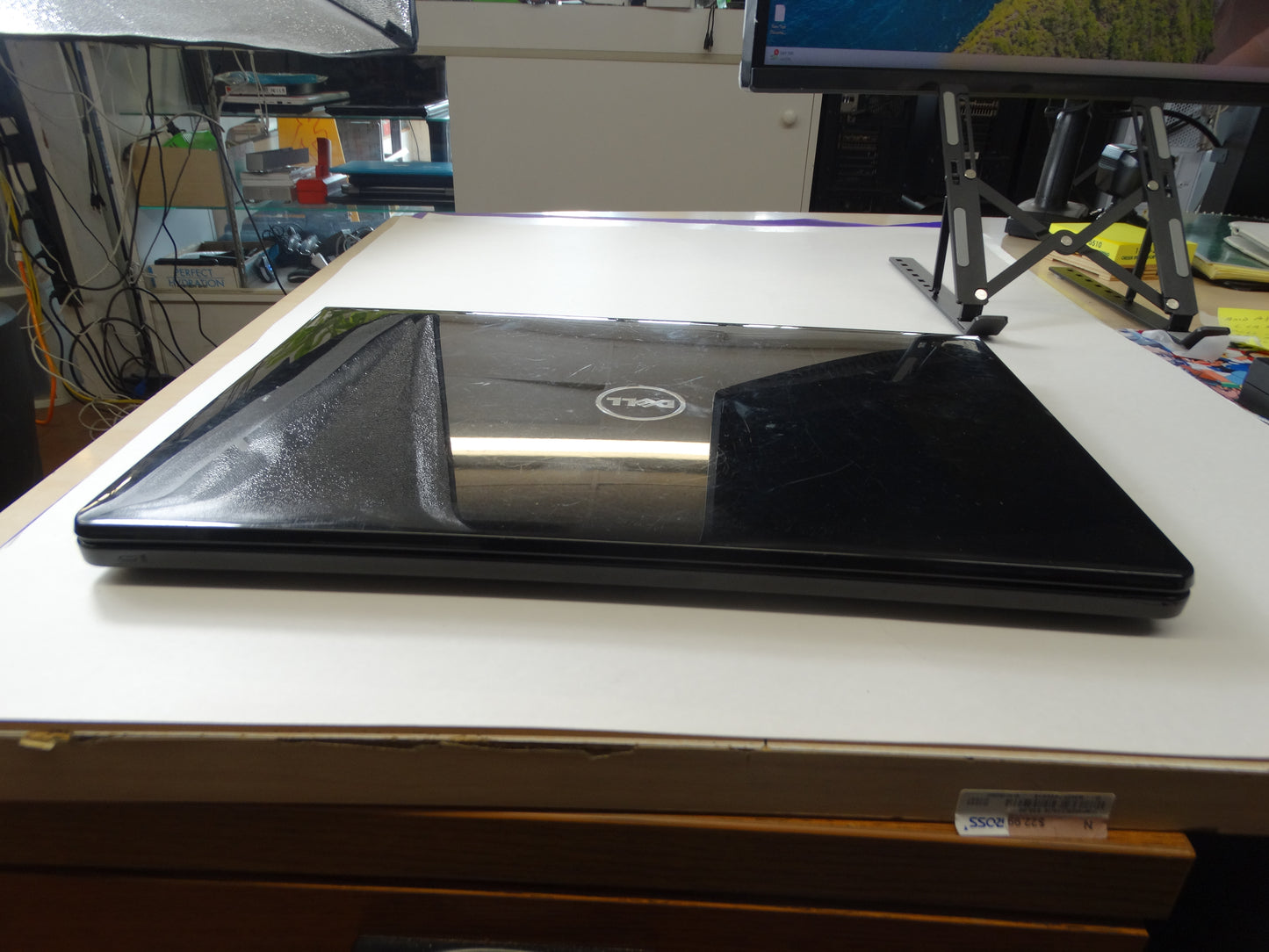 Dell Inspiron 5555 Laptop – AMD A8-7410, 6GB RAM, 512GB HDD, Windows, 15.6" Display
