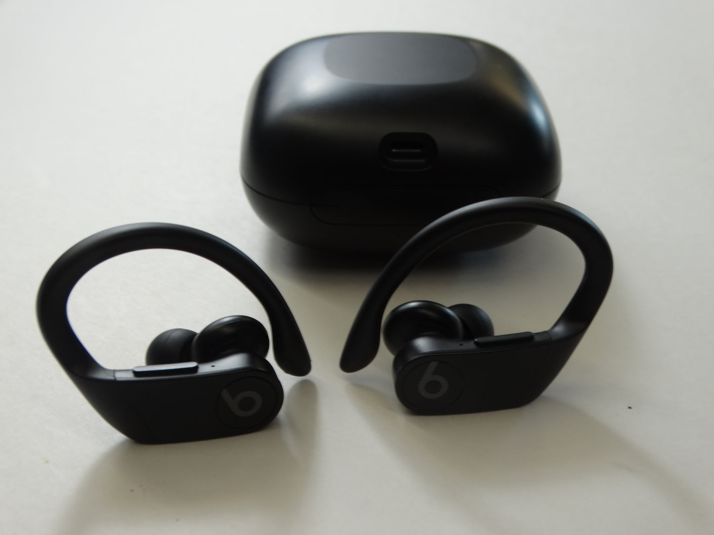 Beats Powerbeats Pro Black – True Wireless Bluetooth Earphones with Mic