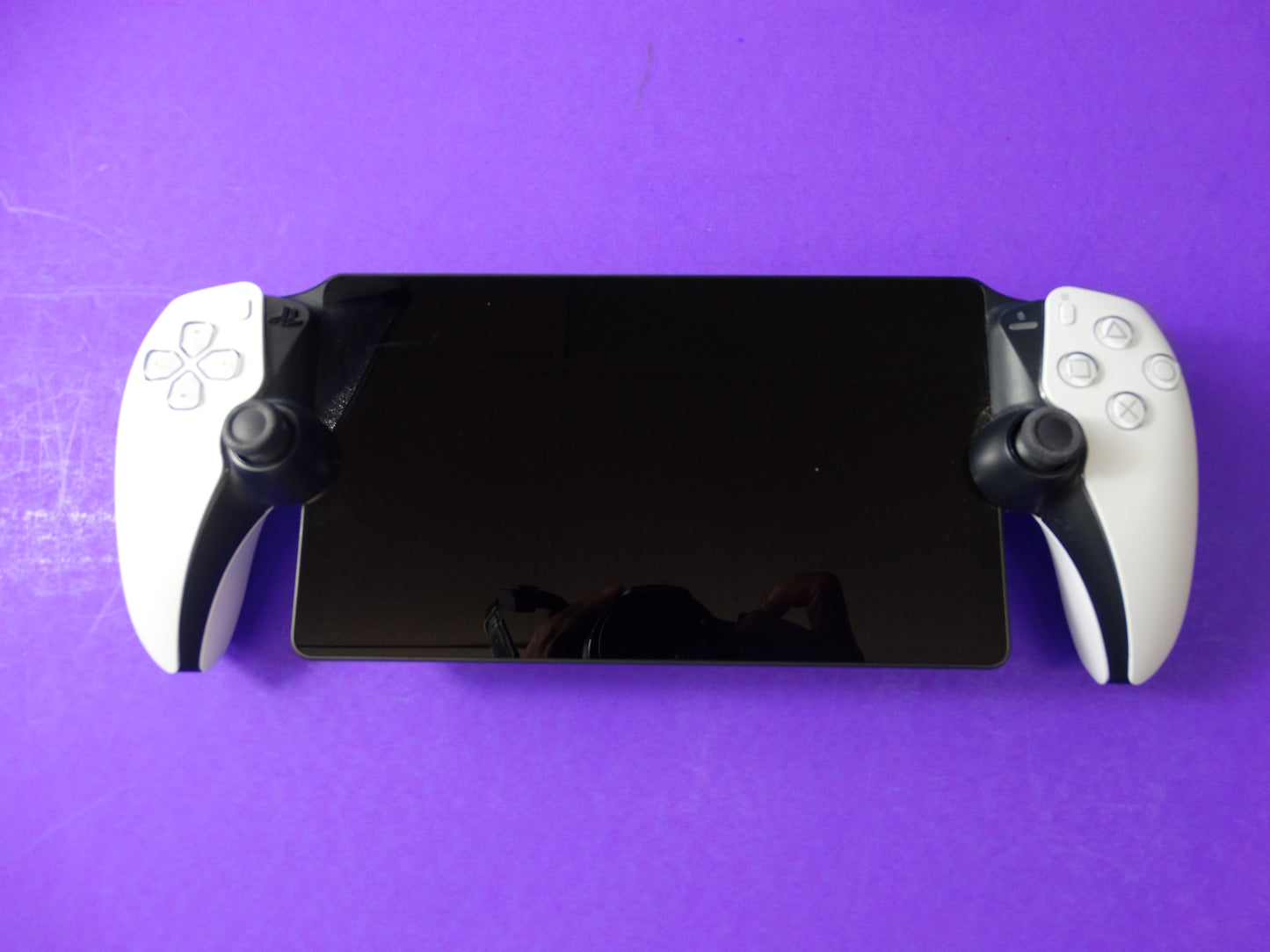 Sony PlayStation Portal Remote Player – Handheld Gaming Device for PS5 Streaming