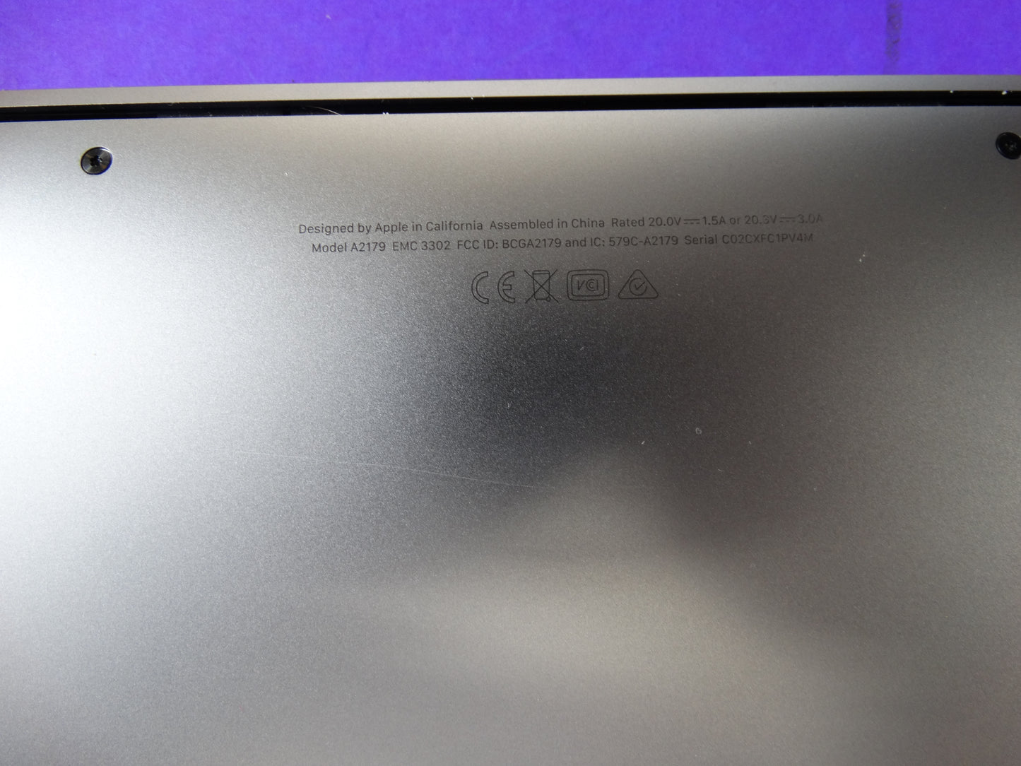 Apple MacBook Air A2179 – 13.3" Retina Display, Intel Core i3/i5, Lightweight Laptop