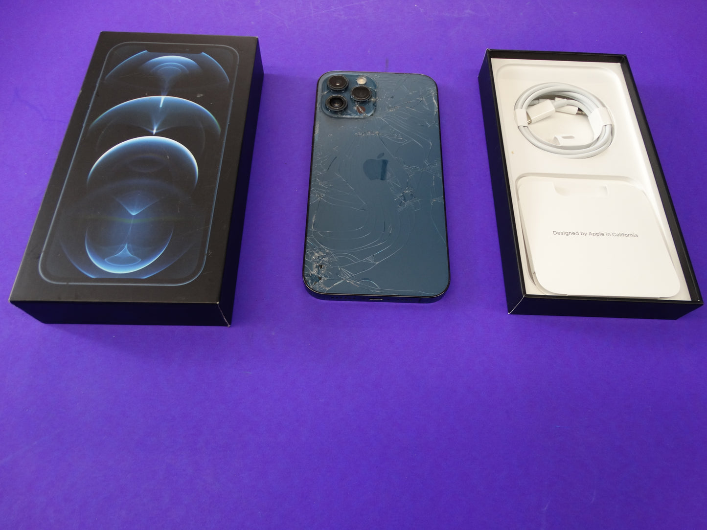 Apple iPhone 12 Pro Max – 256GB, AT&T, iOS 18.7.1, Battery 78% (NG9J3L4A)