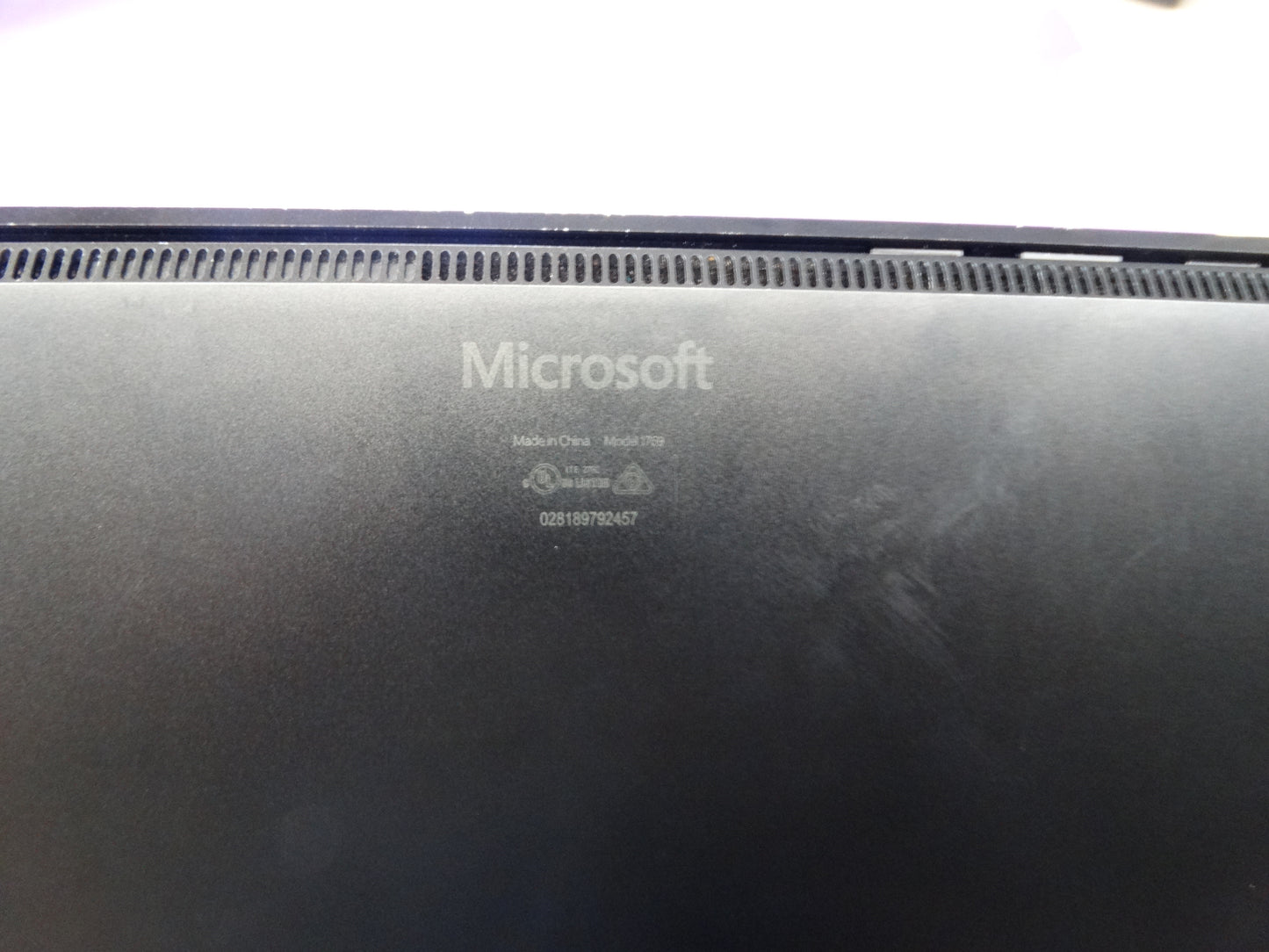 Microsoft Laptop – Intel Core i5-8250U, 8GB RAM, 256GB SSD, Windows 11 Home