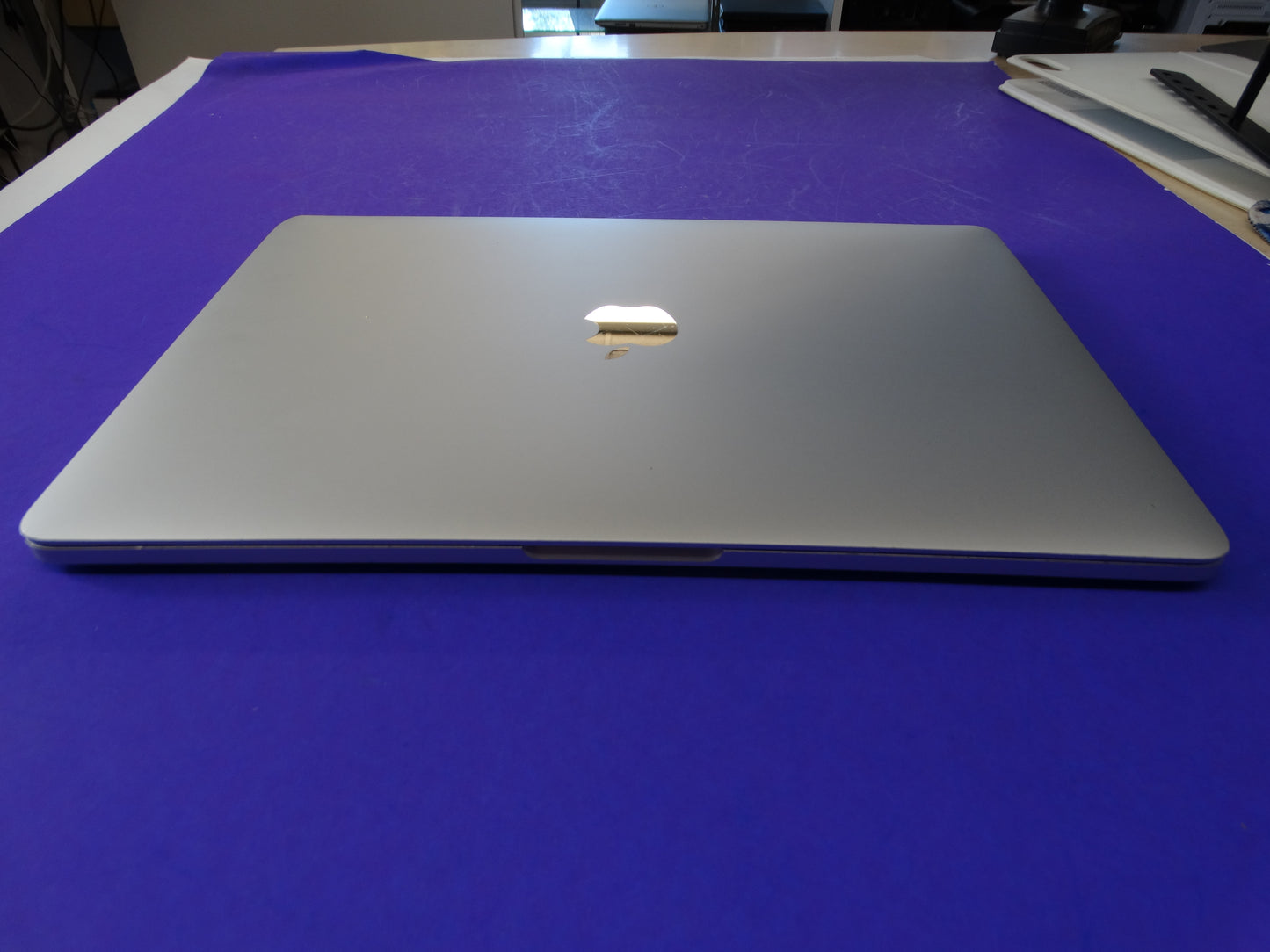 Apple MacBook Pro 13" (A1708) – 2.3GHz, 8GB Memory, 1TB SSD, Battery 1163 Cycles