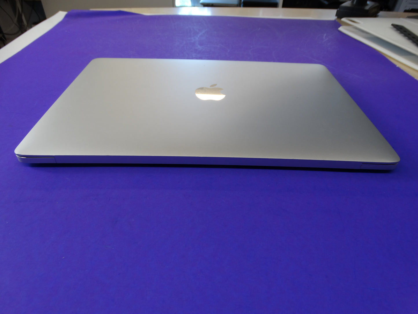 Apple MacBook Pro 13" (A1708) – 2.3GHz, 8GB Memory, 1TB SSD, Battery 1163 Cycles