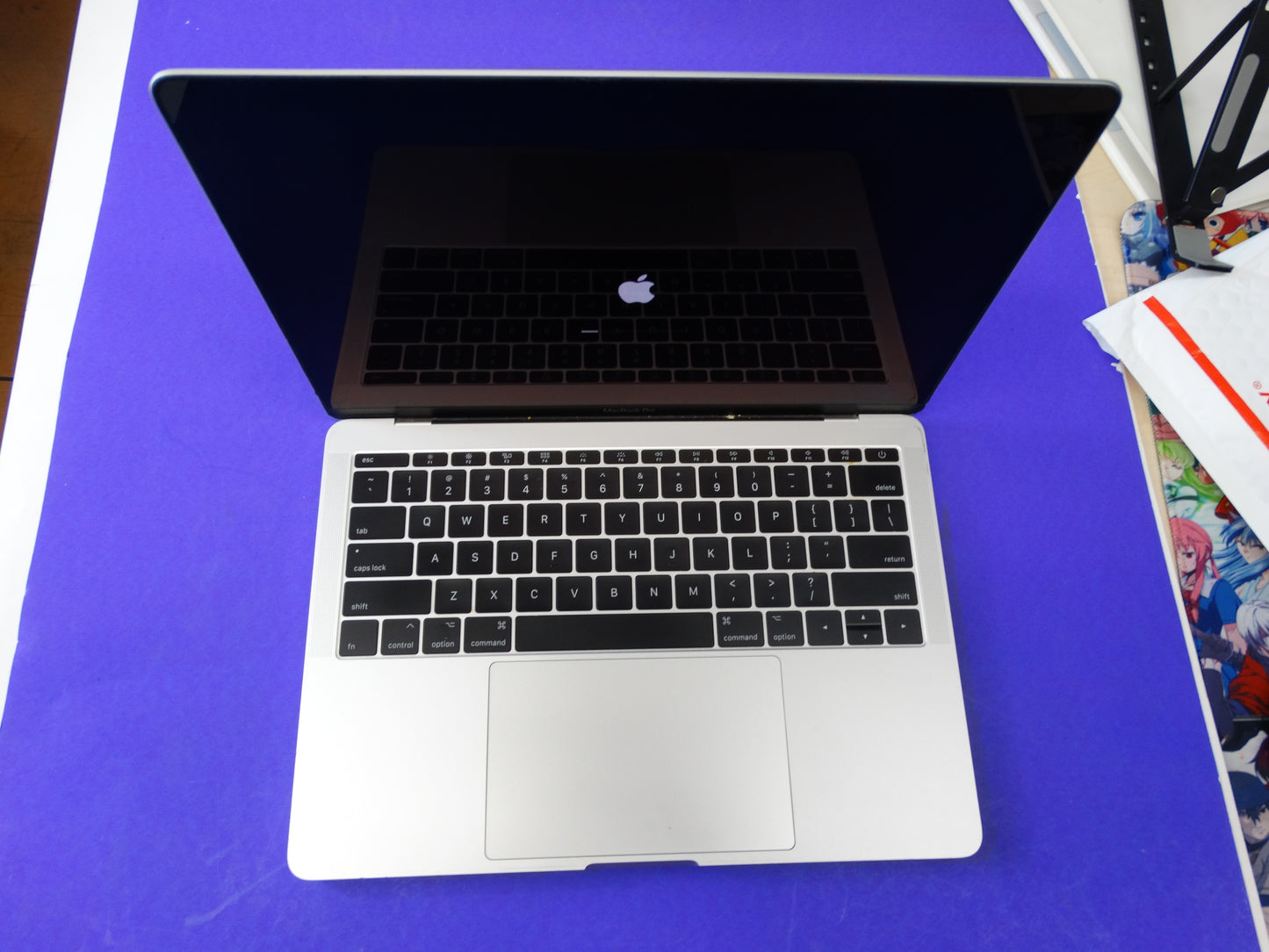 Apple MacBook Pro 13" (A1708) – 2.3GHz, 8GB Memory, 1TB SSD, Battery 1163 Cycles