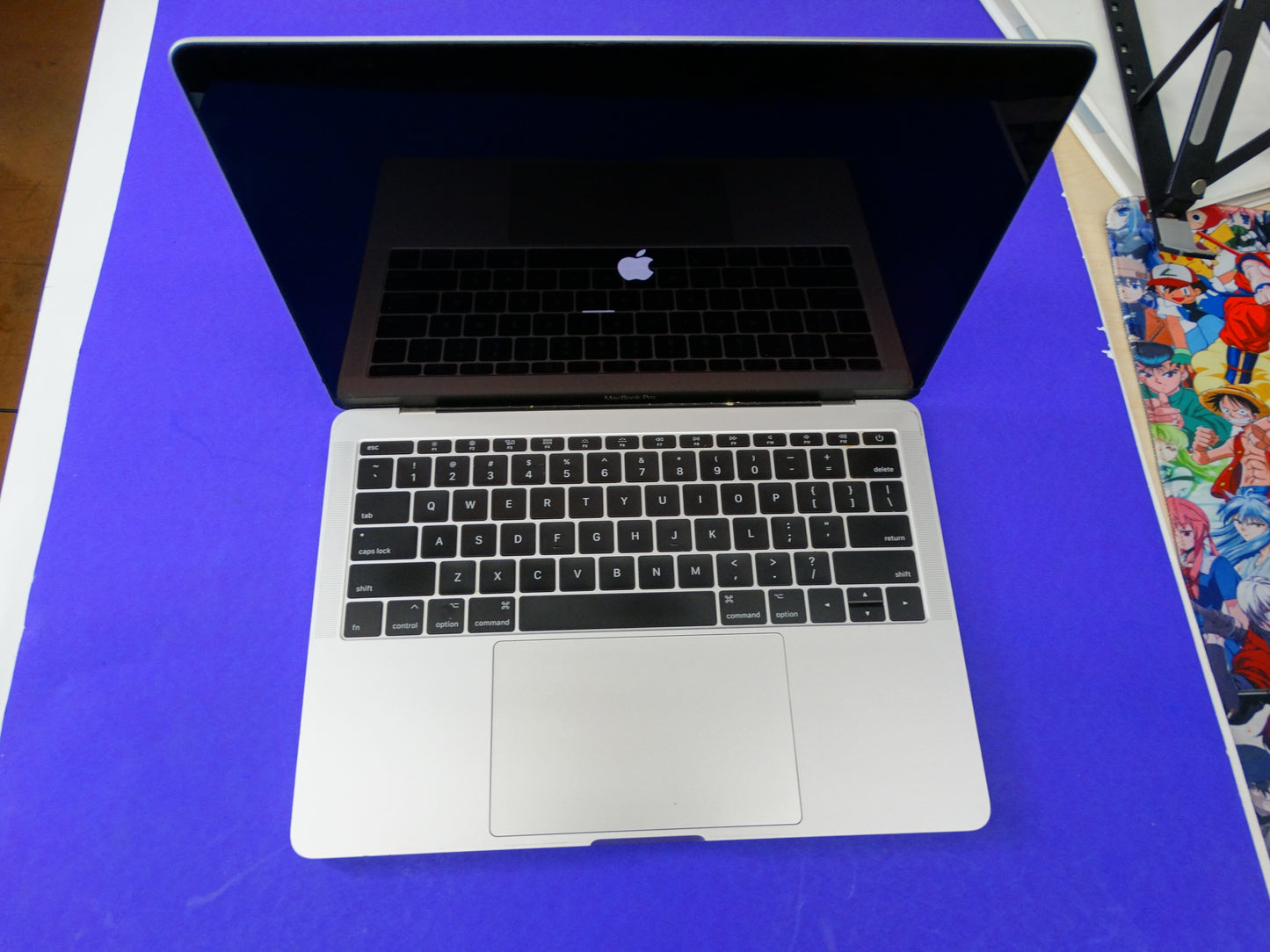 Apple MacBook Pro 13" (A1708) – 2.3GHz, 8GB Memory, 1TB SSD, Battery 1163 Cycles