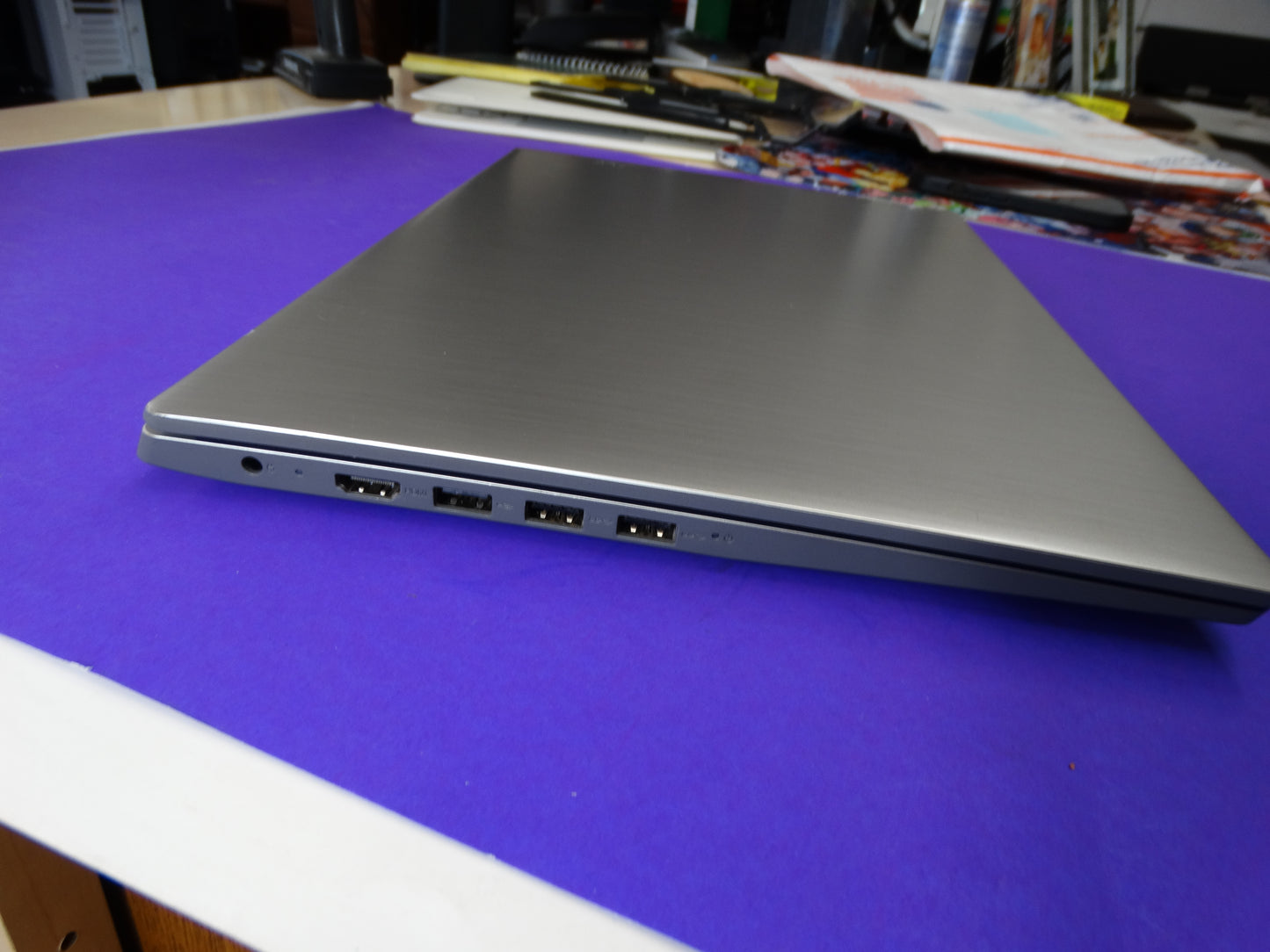 Lenovo IdeaPad 3 Touchscreen Laptop – Intel i3-1115G4, 8GB RAM, 256GB SSD, Win 11 Home