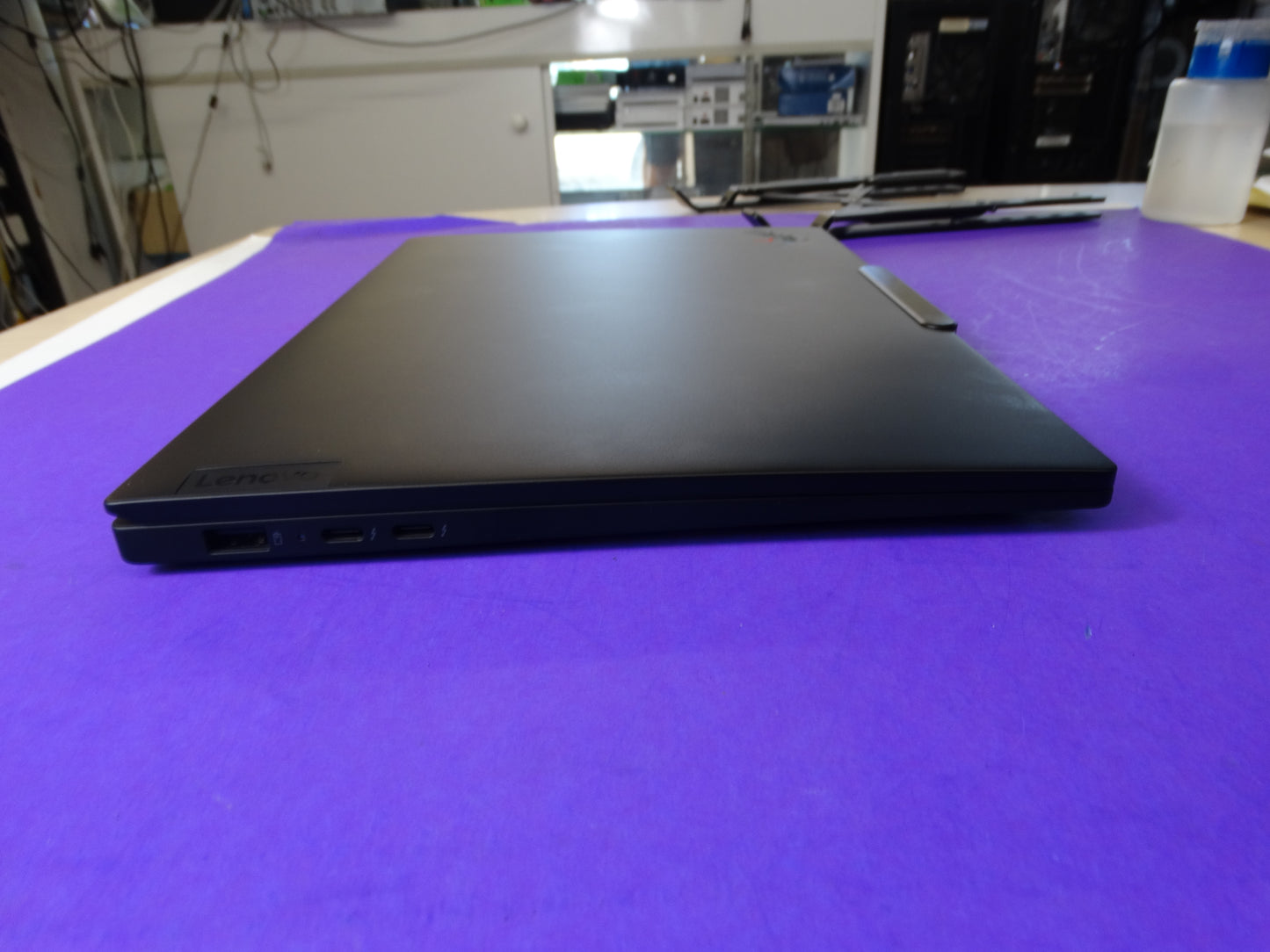 Lenovo ThinkPad X1 Carbon 12th Gen Laptop – 16GB Memory, 512GB SSD, Core Ultra 7, 14” WUXGA, Warranty Included
