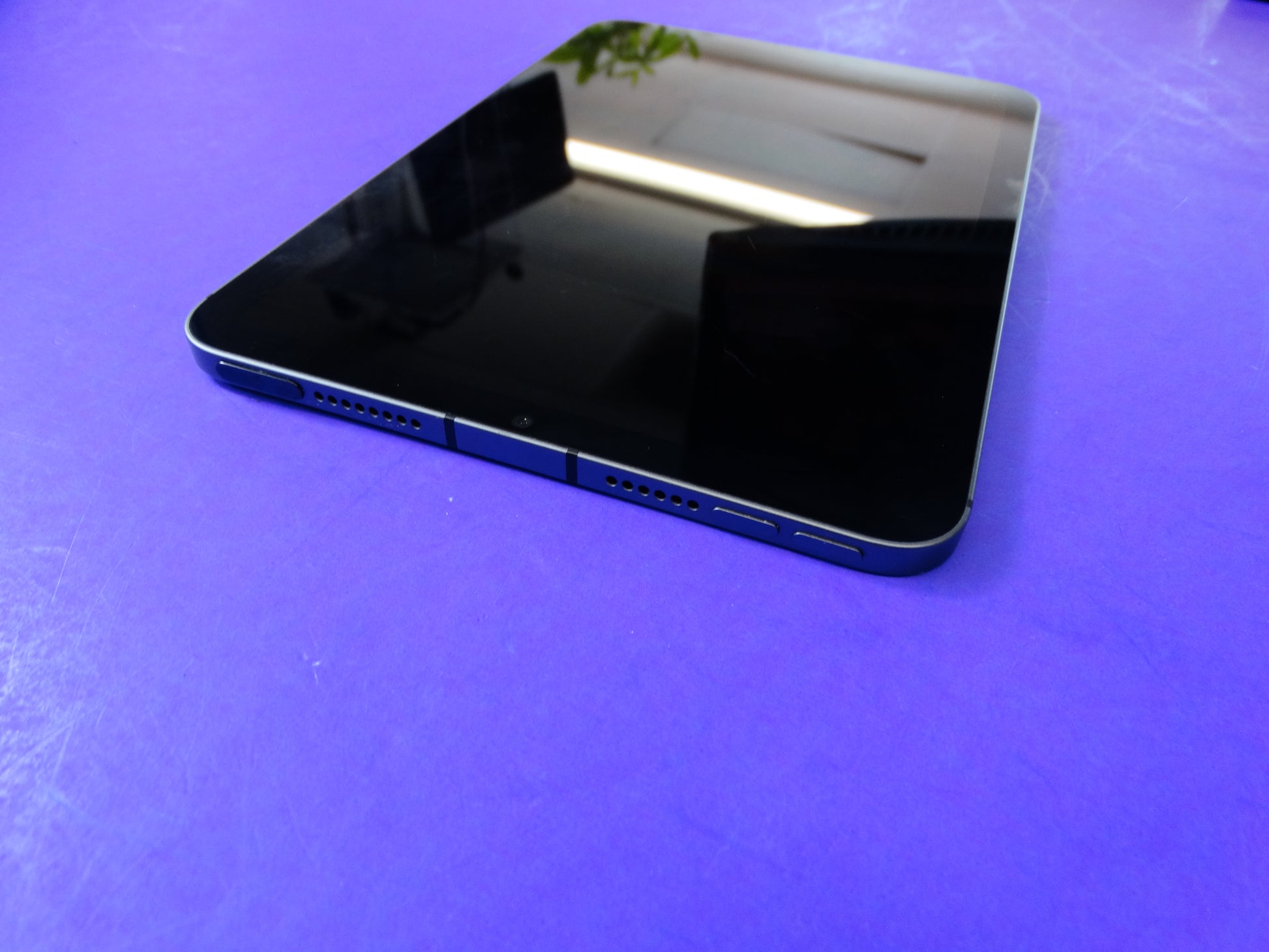 Apple iPad Mini 6th Generation (MK8F3LL/A) – 8.3” Wi-Fi + Cellular, 256GB, Unlocked - WeBuyElectronic