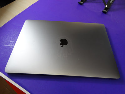 Apple MacBook Pro 16” (2019) – Intel Core i9 2.3GHz, 16GB RAM, 1TB SSD, macOS Tahoe 26.0.1, 901 Cycles - WeBuyElectronic