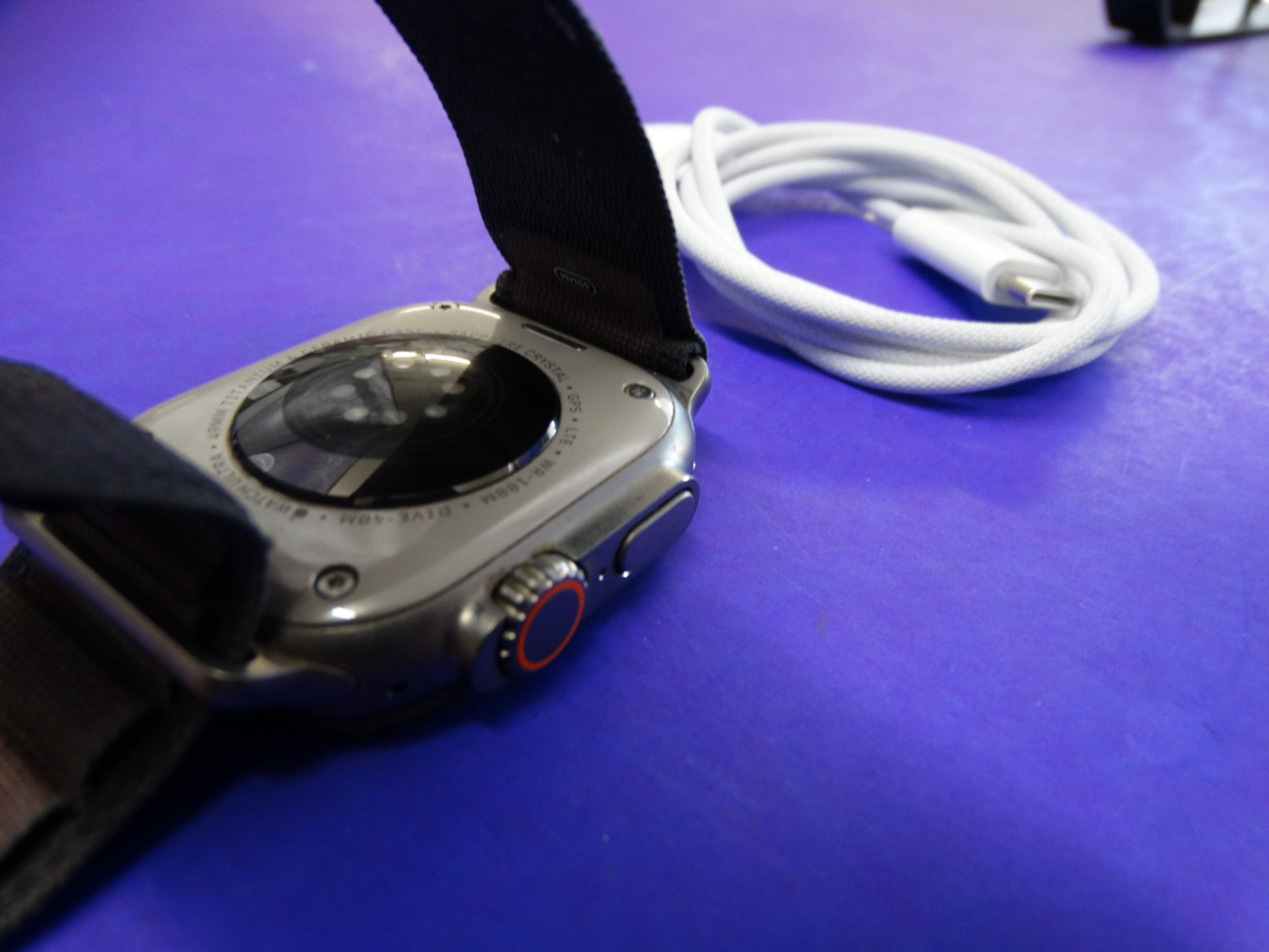 Apple Watch Ultra 2 (MREW3LL/A) – 49mm Titanium Case, 95% Battery Health - WeBuyElectronic