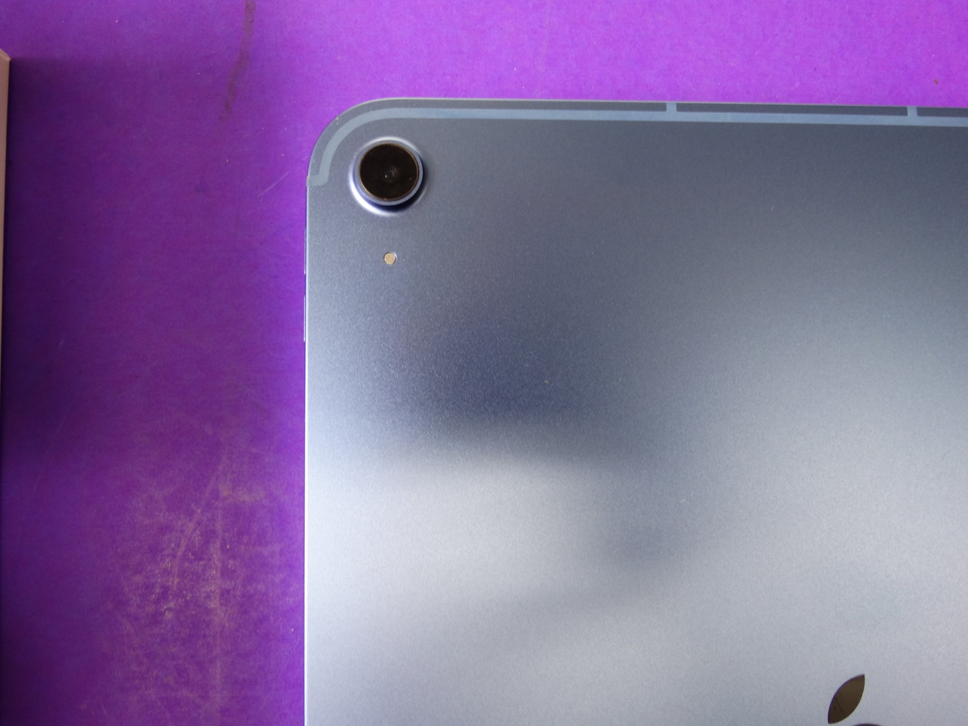 Apple iPad 10th Gen (MQ6K3LL/A) – 64GB Wi-Fi + Cellular, iPadOS 18.7.1 - WeBuyElectronic