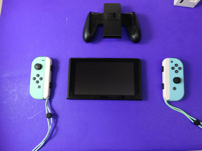 Nintendo Switch Console – Animal Crossing: New Horizons Edition
