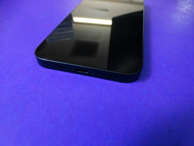 Apple iPhone 13 (Midnight, 128GB) – Tracfone / Straight Talk – 100% Battery Health
